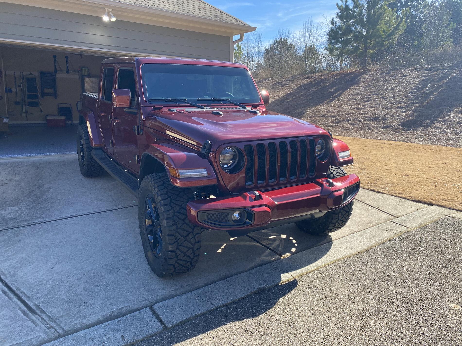 Jeep Gladiator Overland Owners:  anyone running aftermarket tires on stock wheels? BAEAE7C4-F59B-48D4-B385-31DDD1B6164D