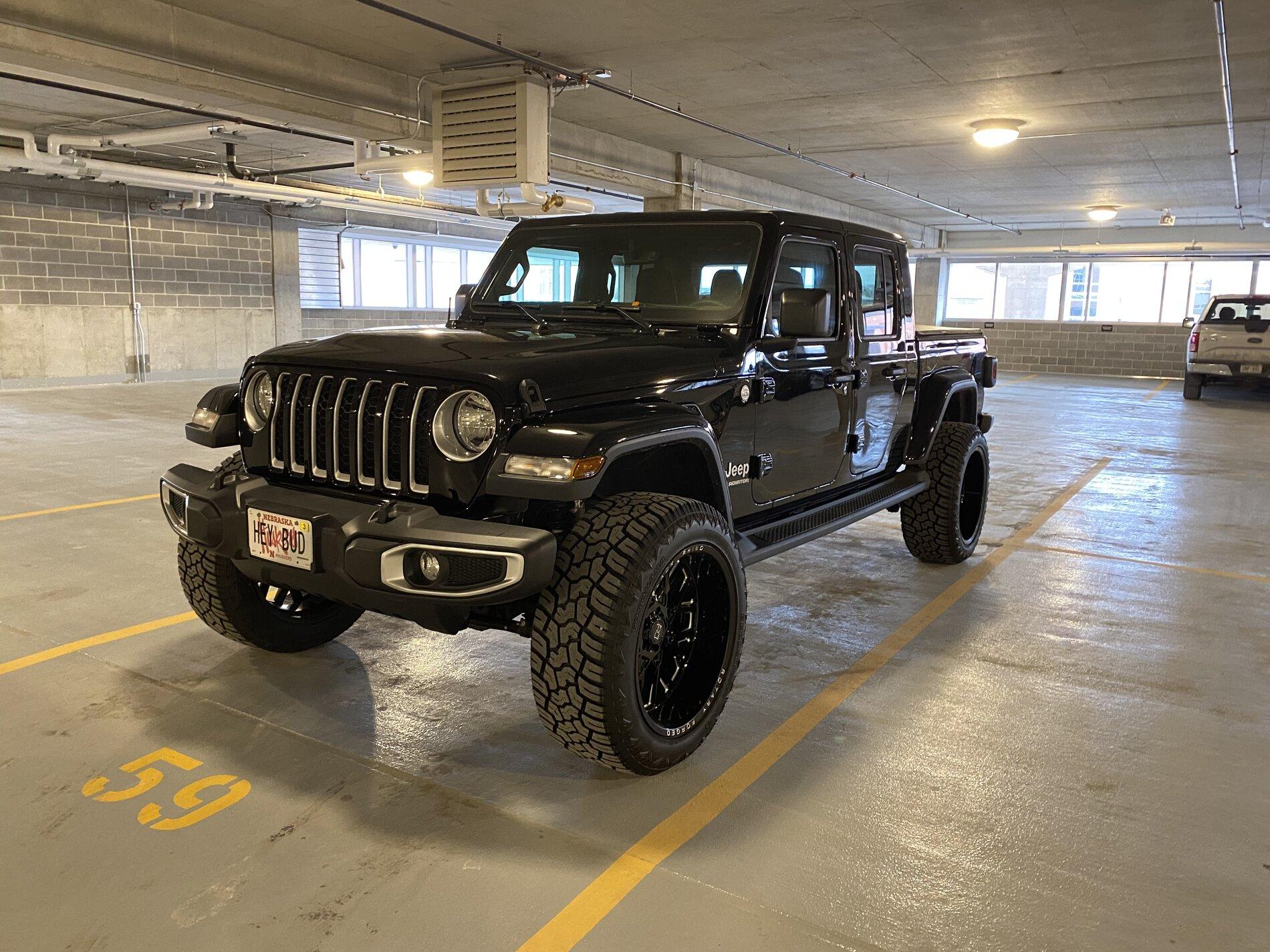 Jeep Gladiator Will larger fenders reduce over spray? DB9D603C-35A8-444B-B422-429DF4F6EADB