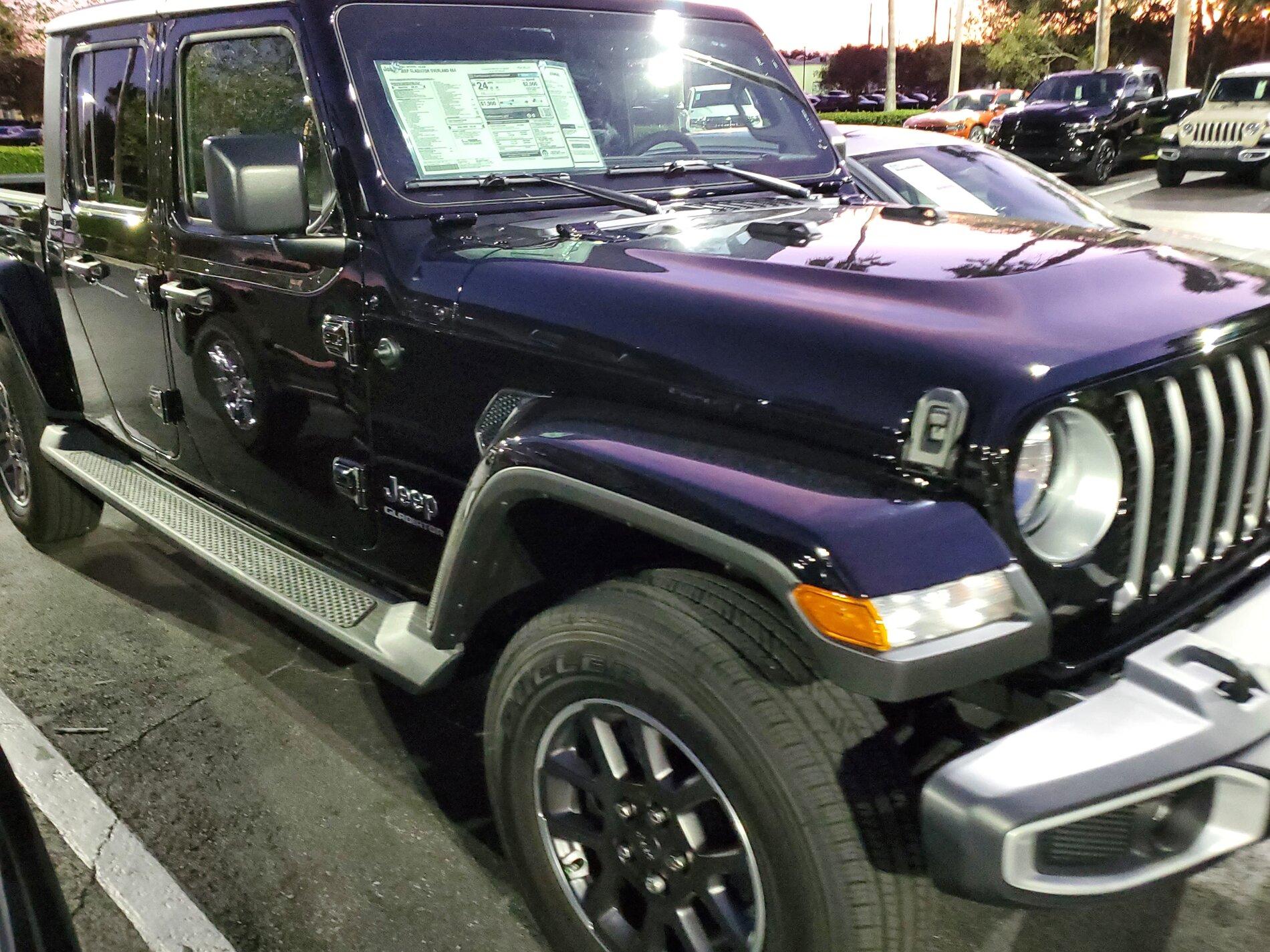 Jeep Gladiator New shoes for the Overland! 20201210_175414