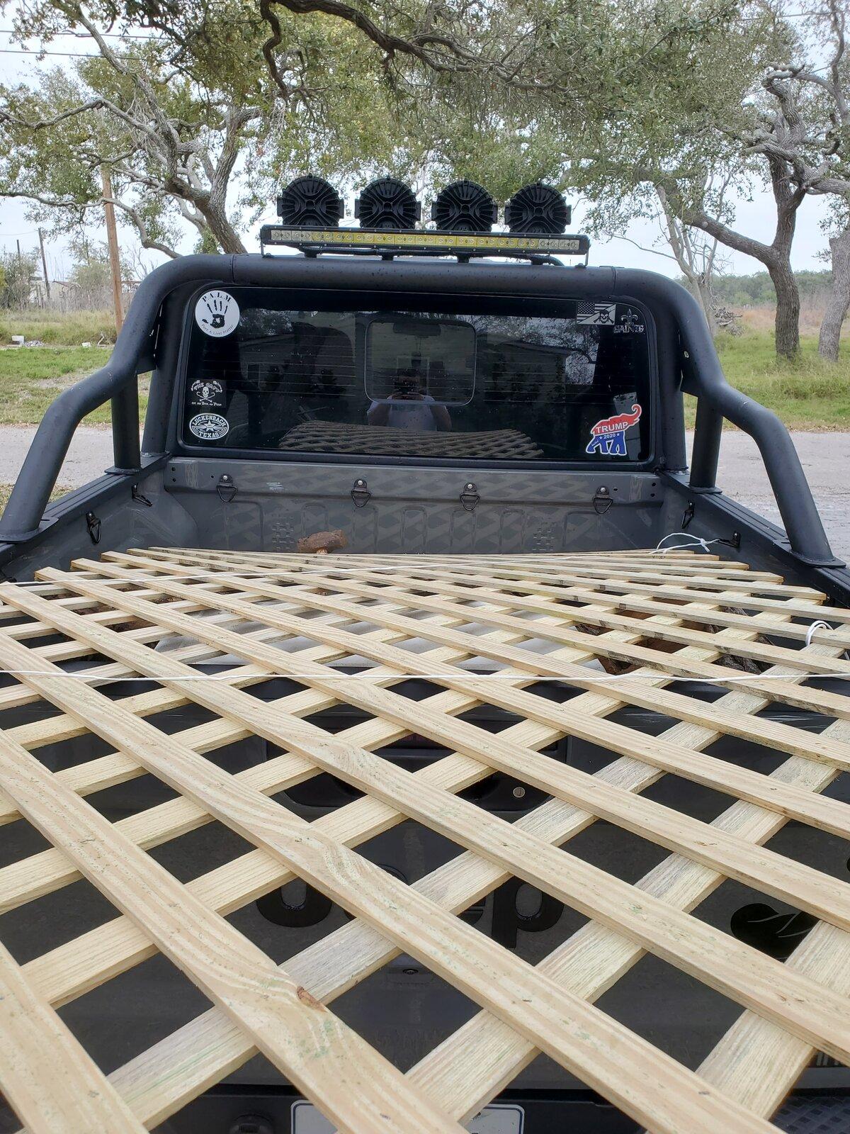 Jeep Gladiator 'Retro' Graphics Option? 16115103979846921473918133111438