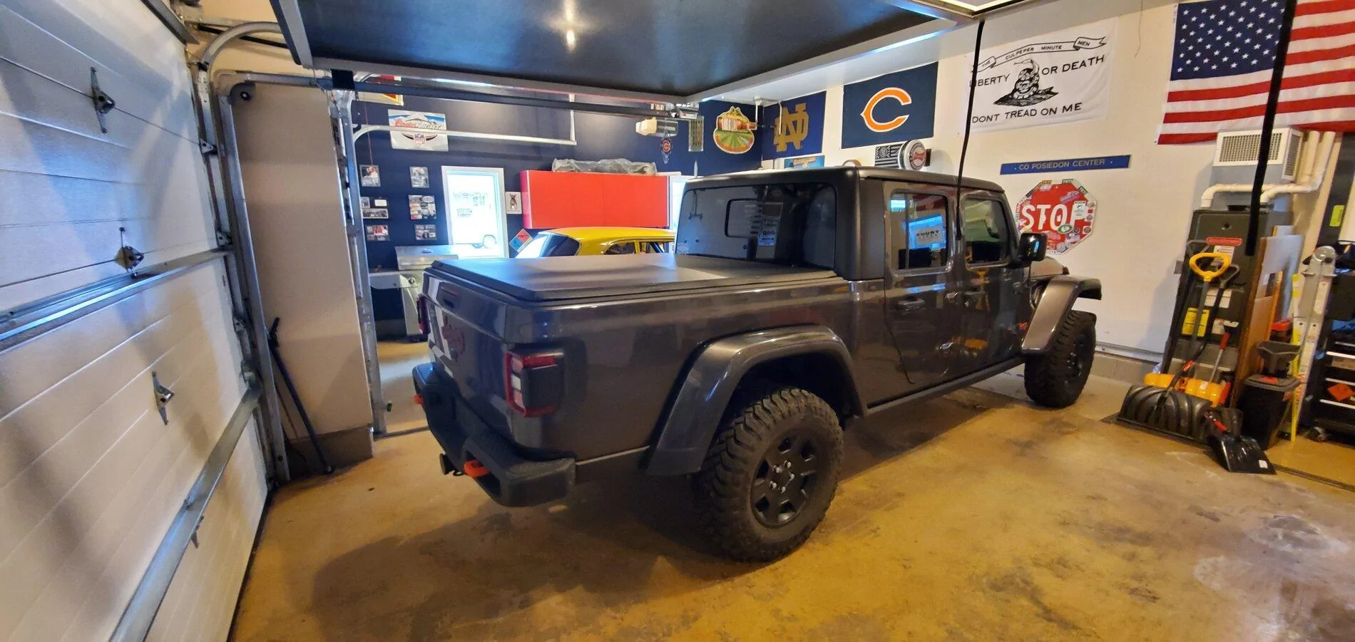 Jeep Gladiator Which bed cover do you guys recommend? 20210124_152259