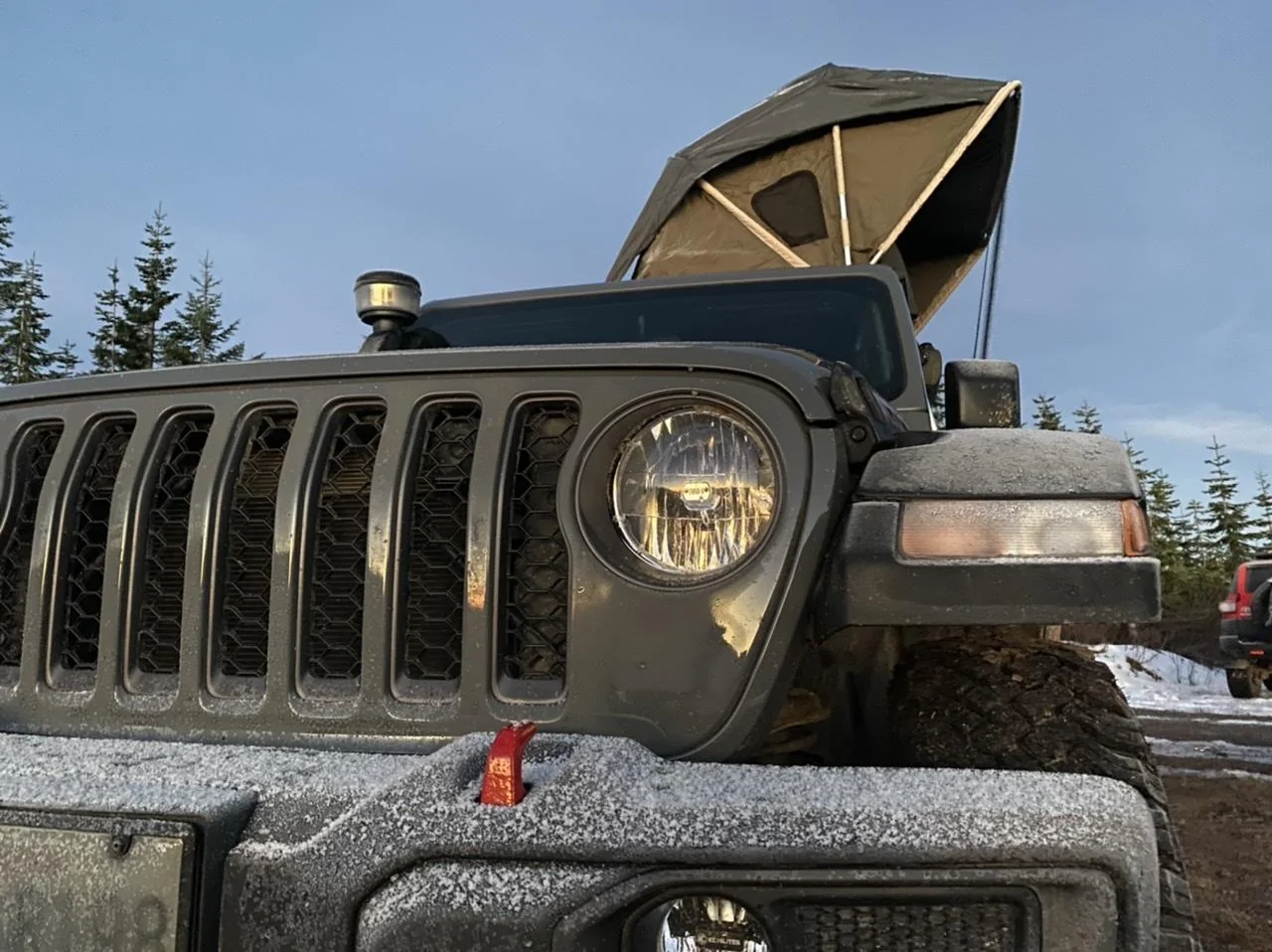 Jeep Gladiator Rubi Rhod - A 2020 Gladiator with flair for the overland-dramatic 3A699A70-7070-4E0C-BCAD-E7D46CCCB14A