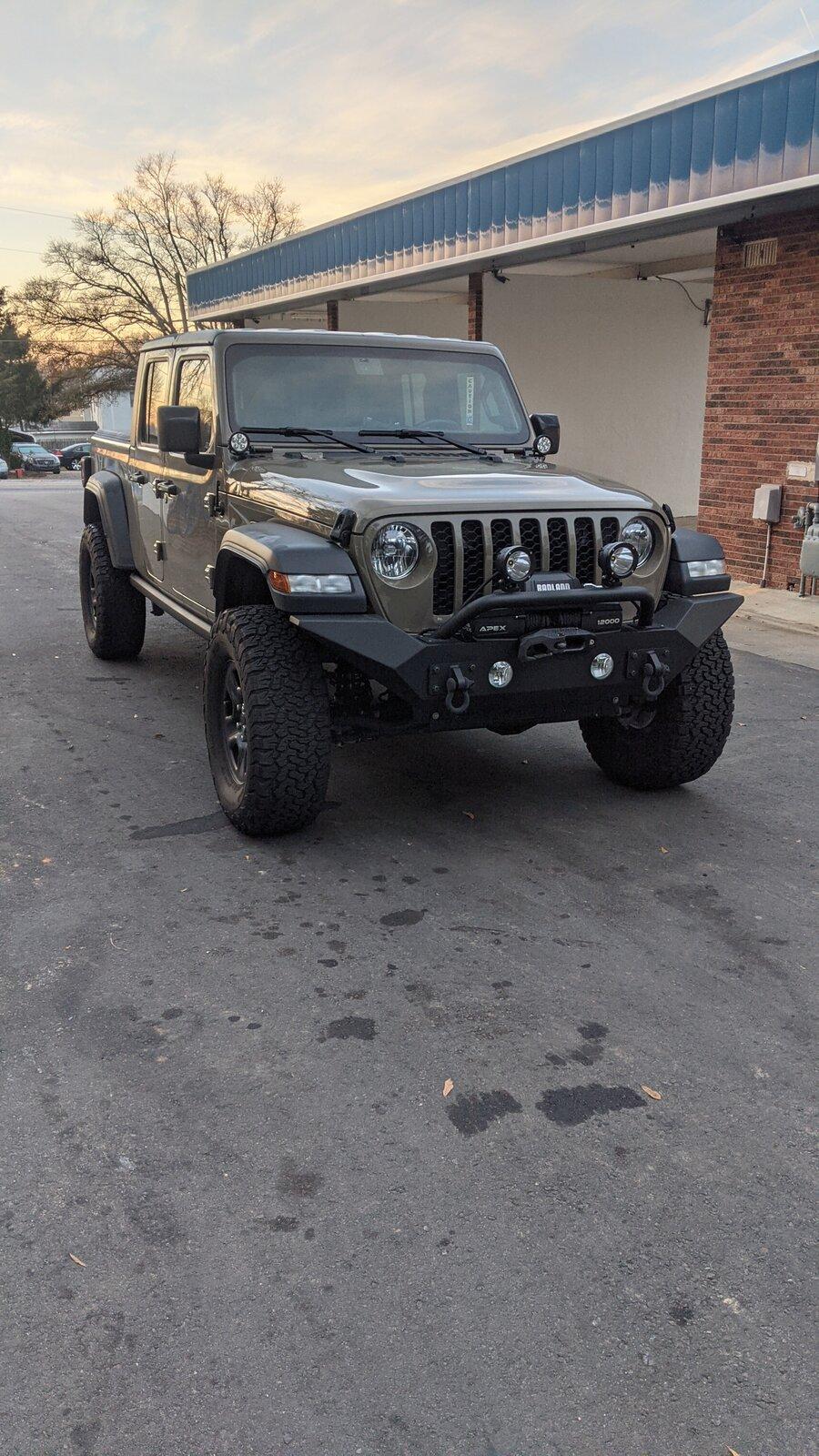 Jeep Gladiator Fox Steering Stabilizer removal question? PXL_20201219_123525410