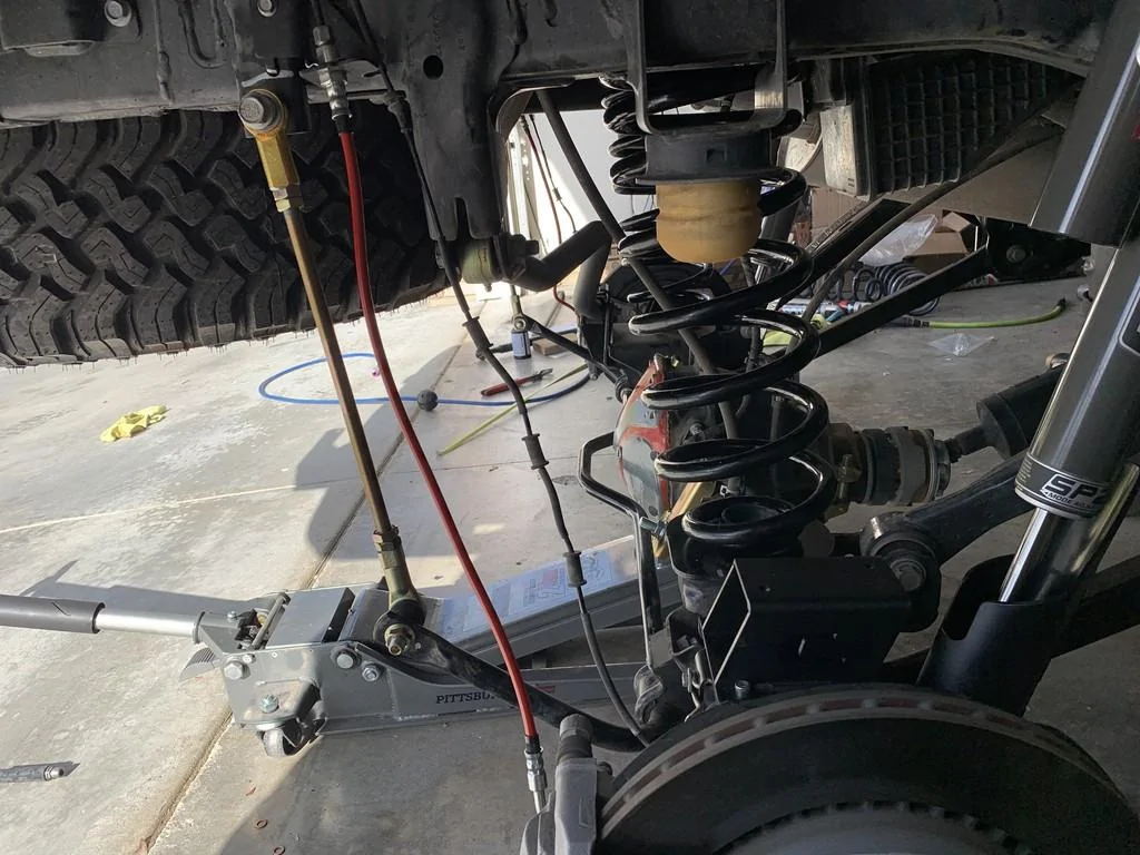 Jeep Gladiator Rear spring removal 9dh8uZ