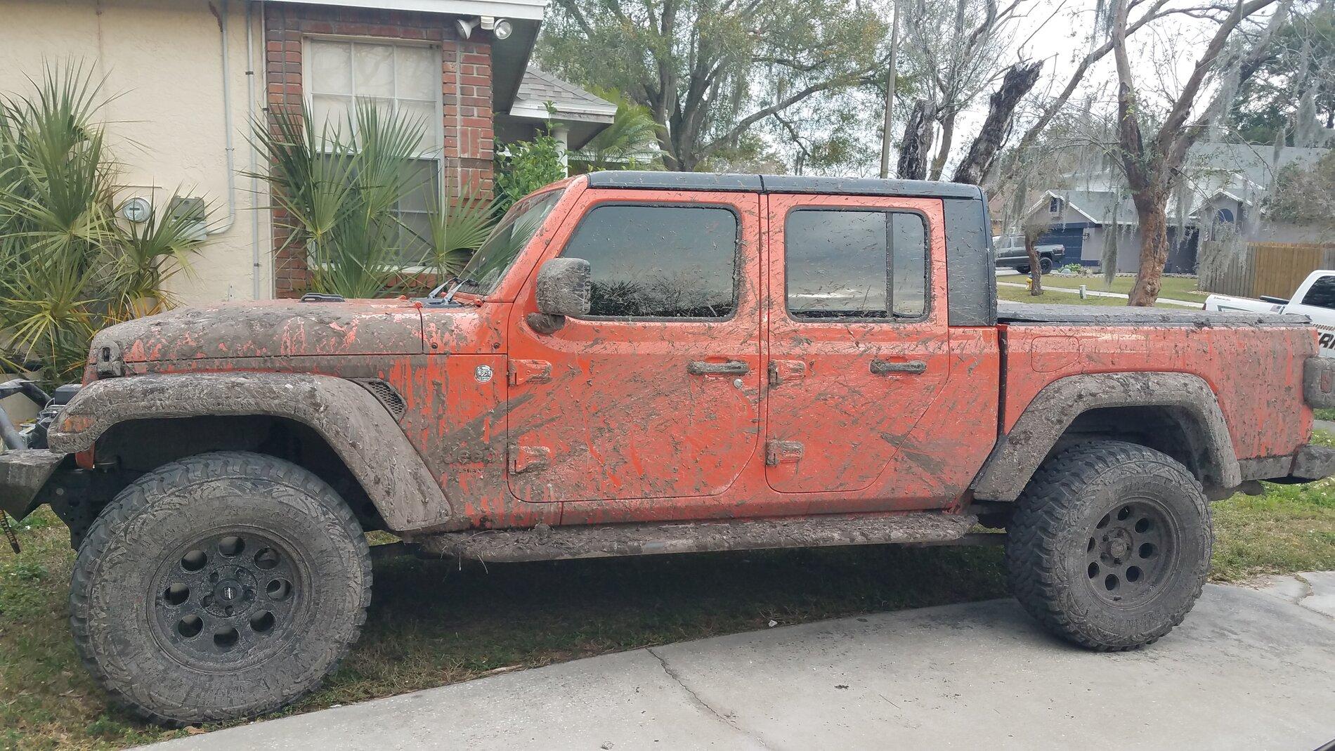Jeep Gladiator How clean do you keep your machine? Muddy Jee