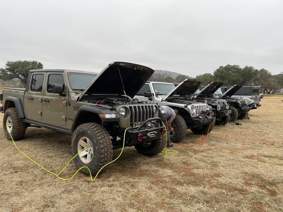 Jeep Gladiator What did you do WITH your Gladiator today? 0826631E-1162-4B9D-904A-977F361A3101