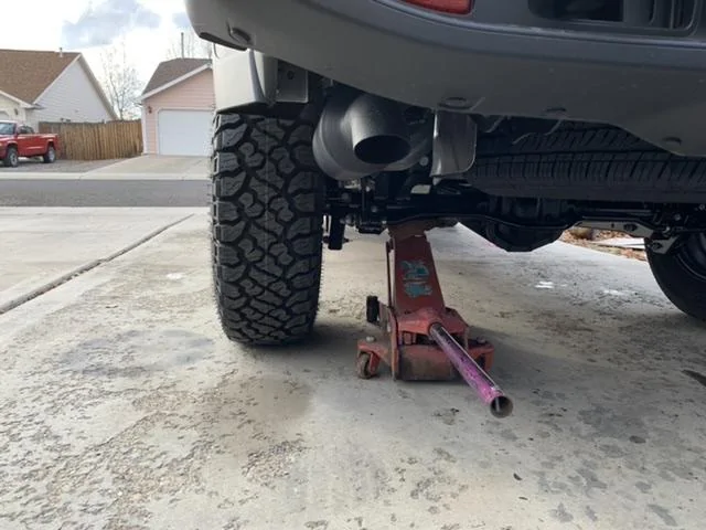 Jeep Gladiator ‘21 Sport w/2” Mopar, Kenda 35x10.50 on Mopar Steel Spares E437E001-C3D6-4892-9AA5-4E7765AD8DC7