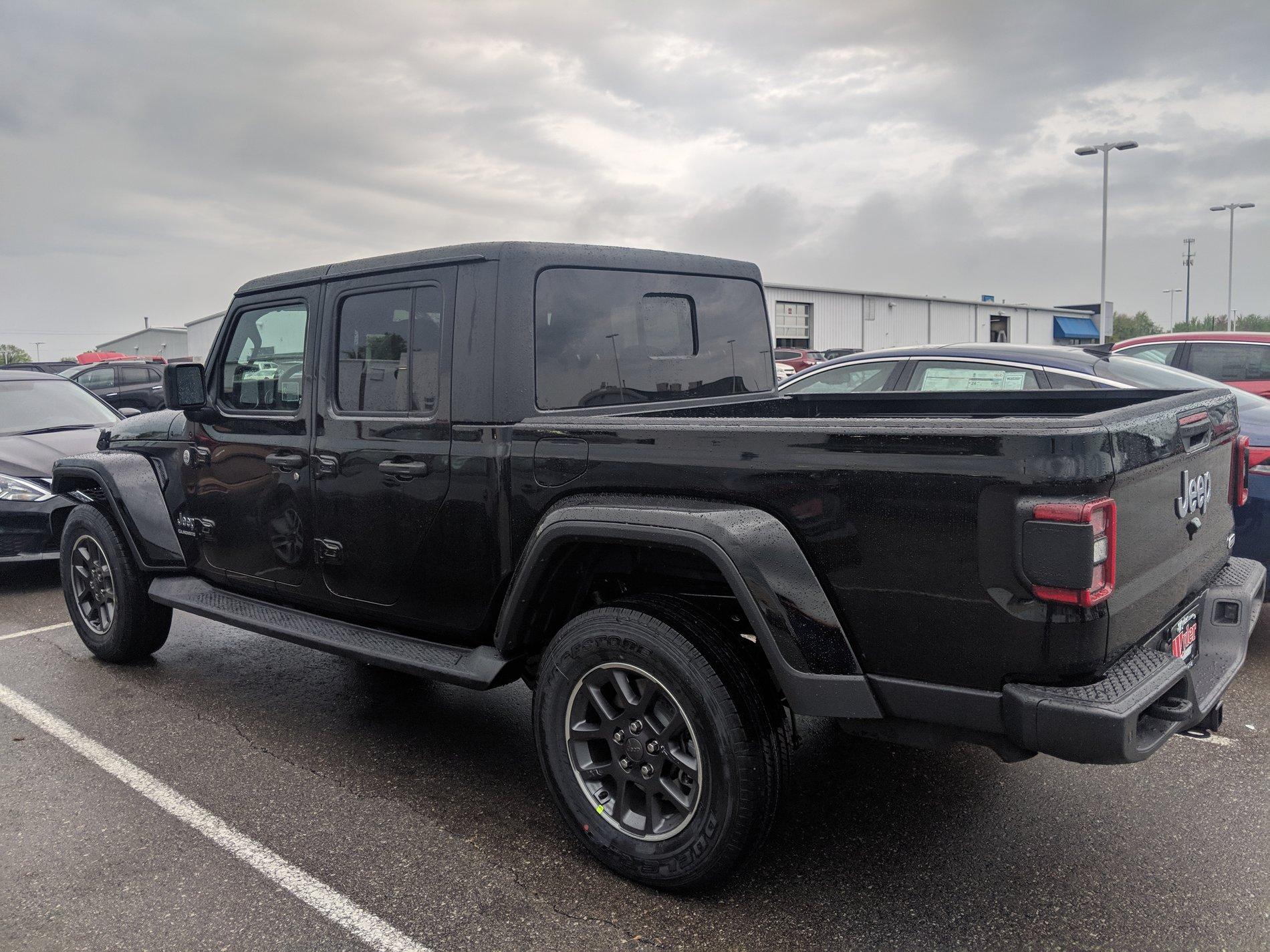 Jeep Gladiator BLACK Gladiator JT Club IMG_20190503_092145