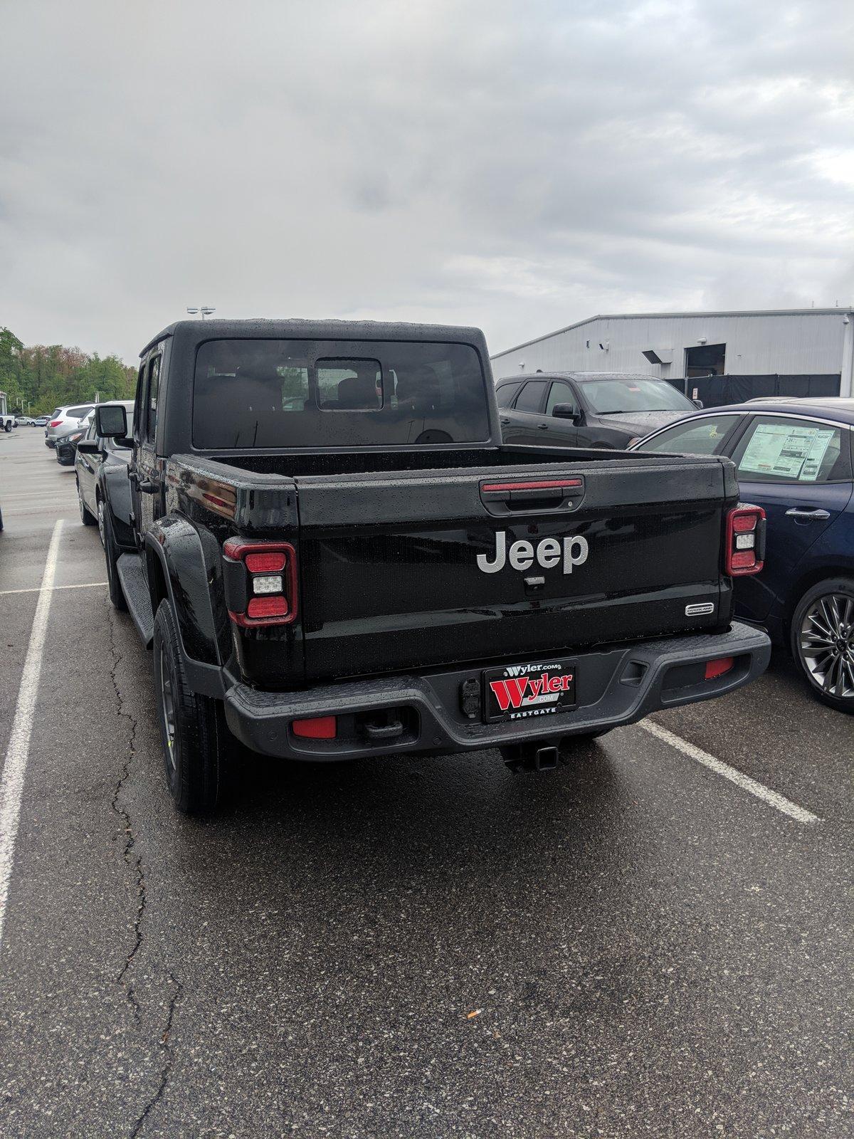 Jeep Gladiator BLACK Gladiator JT Club MVIMG_20190503_092135