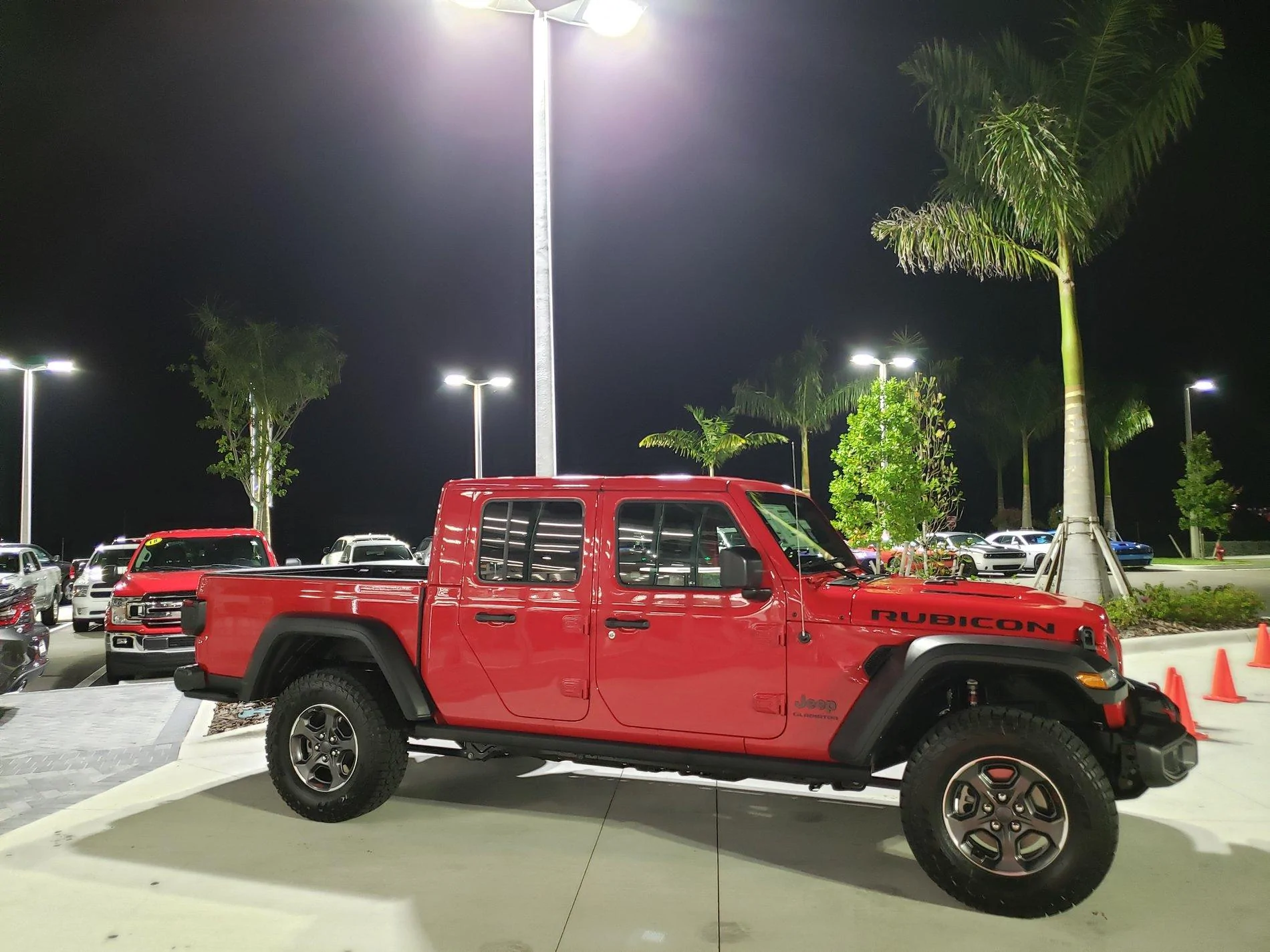 Jeep Gladiator FIRECRACKER RED Gladiator JT Club 20190503_210756(1)
