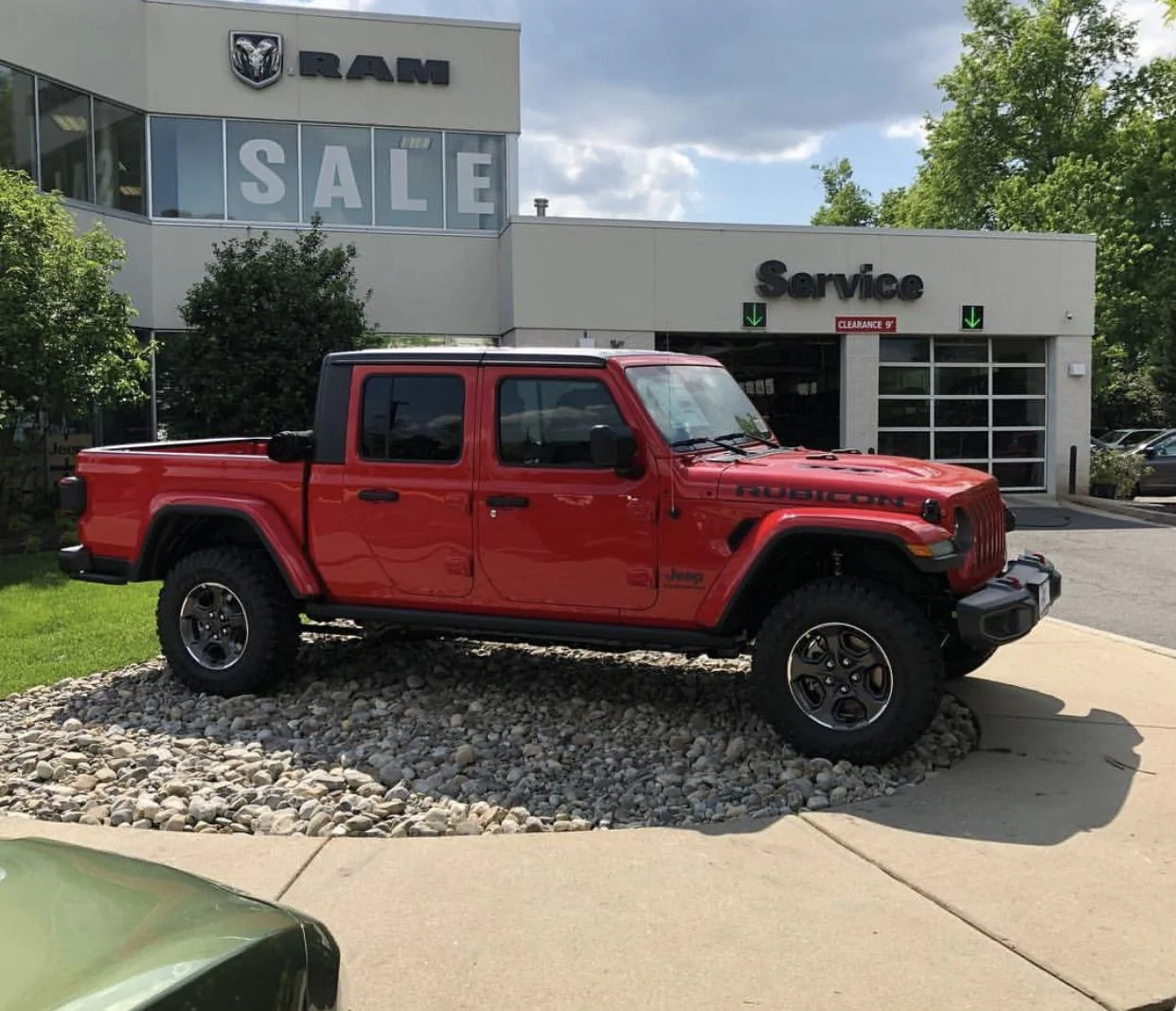 Jeep Gladiator FIRECRACKER RED Gladiator JT Club 7C196DB7-CC13-4F9A-9CD9-348133700A0A