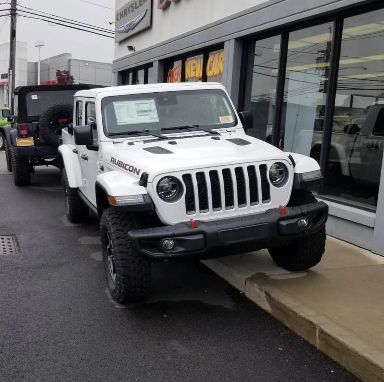 Jeep Gladiator BRIGHT WHITE Gladiator JT Club F7520259-63B6-427E-9036-096C11A77AF4