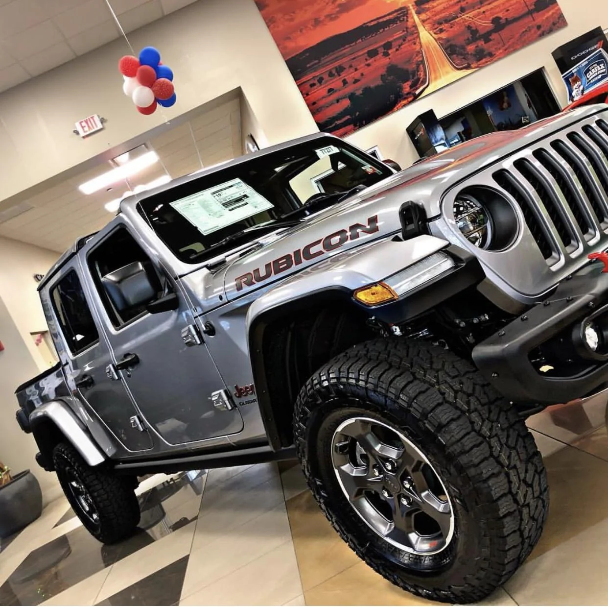 Jeep Gladiator BILLET SILVER Gladiator JT Club 63228636-6307-4E84-8D48-408A458507A1