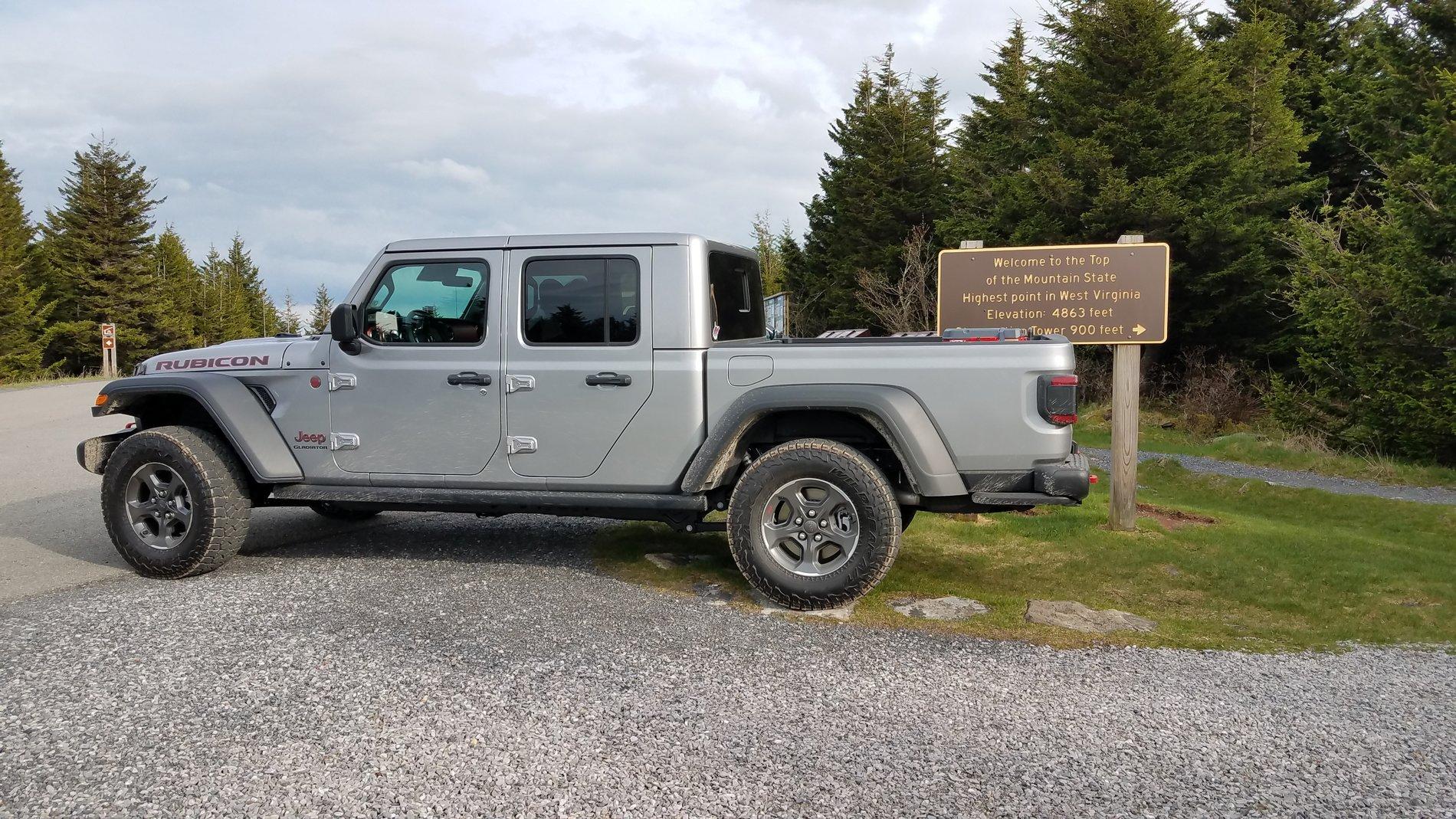 Jeep Gladiator Took Delivery of Your JT? Sign in Here! 20190504_181204