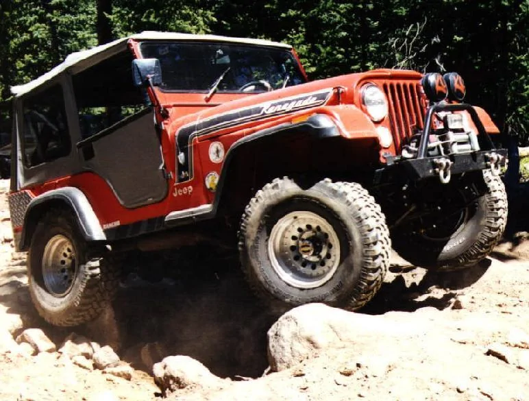 Jeep Gladiator 'Retro' Graphics Option? BG74UP