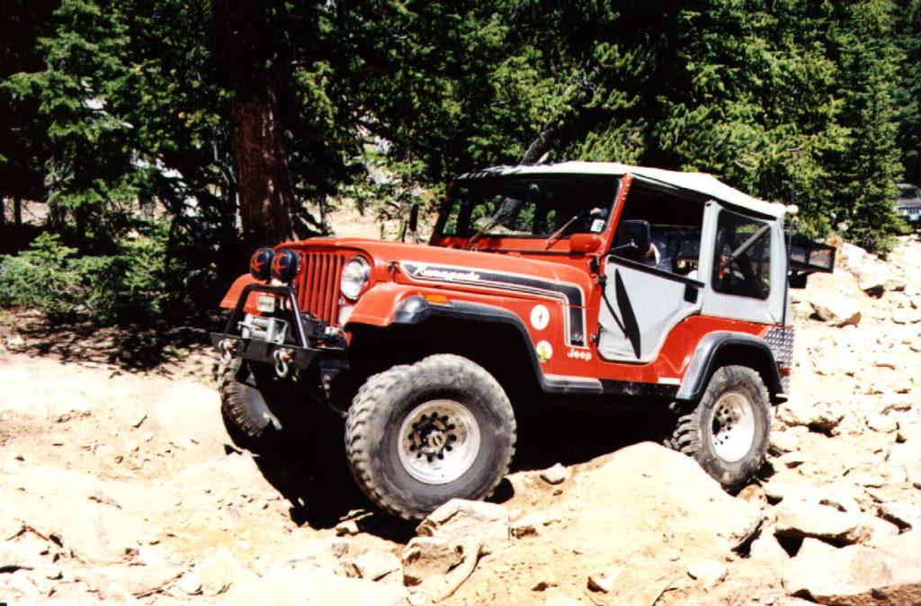 Jeep Gladiator 'Retro' Graphics Option? BG74BIG-1024x674