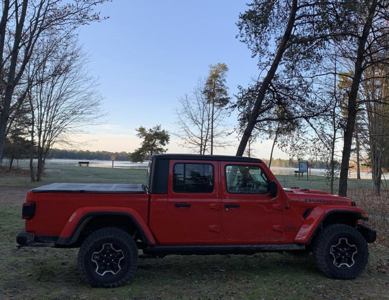 Jeep Gladiator FIRECRACKER RED Gladiator JT Club 0A149E42-0A17-4720-8891-961297963100