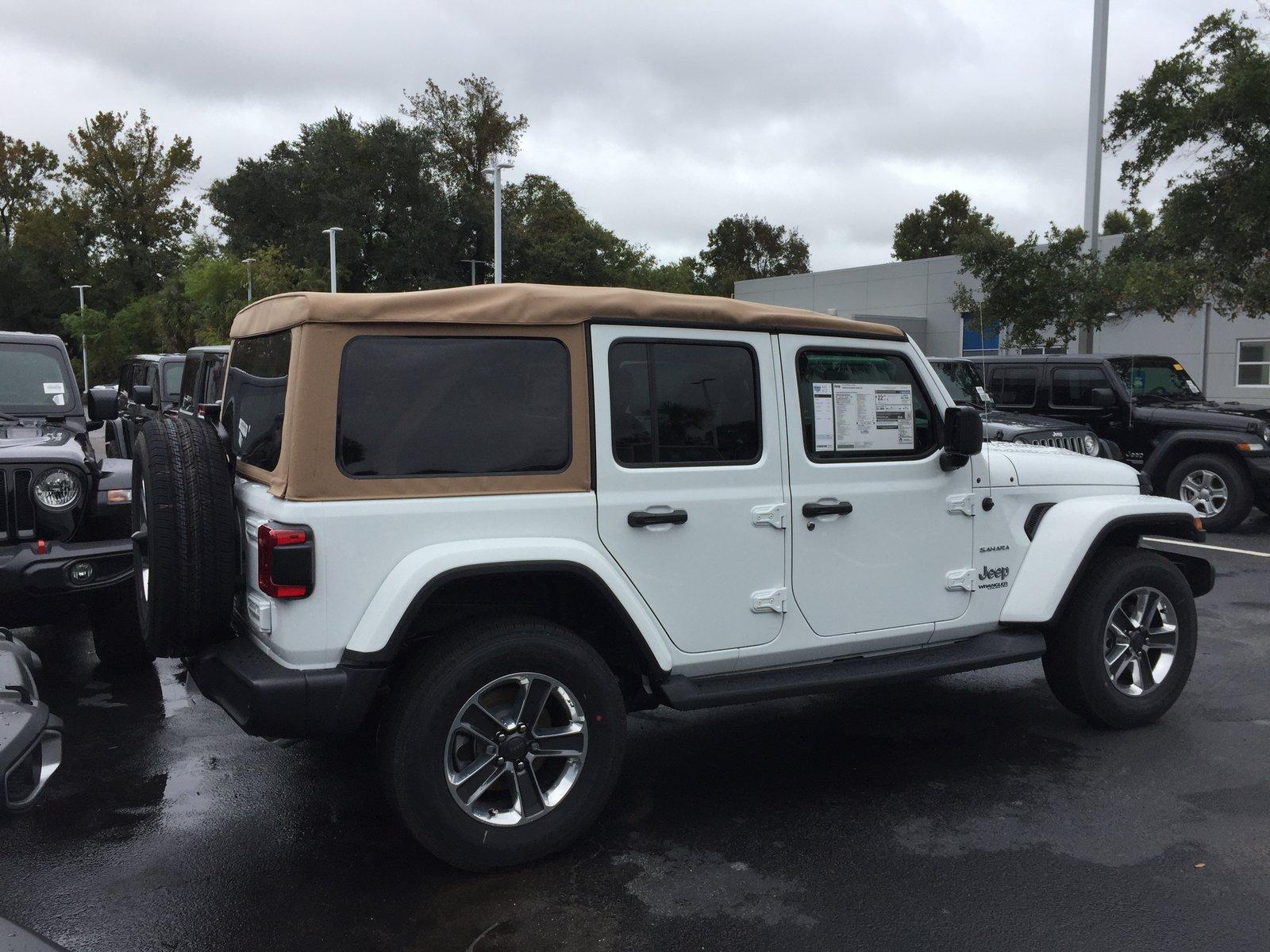 Jeep Gladiator Bestop Tan soft top :) BD6CBFAD-AFF1-4522-B141-A55D74A2BB68