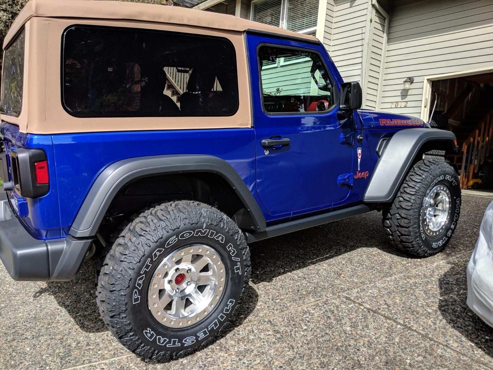 Jeep Gladiator Bestop Tan soft top :) 9541A6B8-86EA-446C-81FF-89621950D7B6