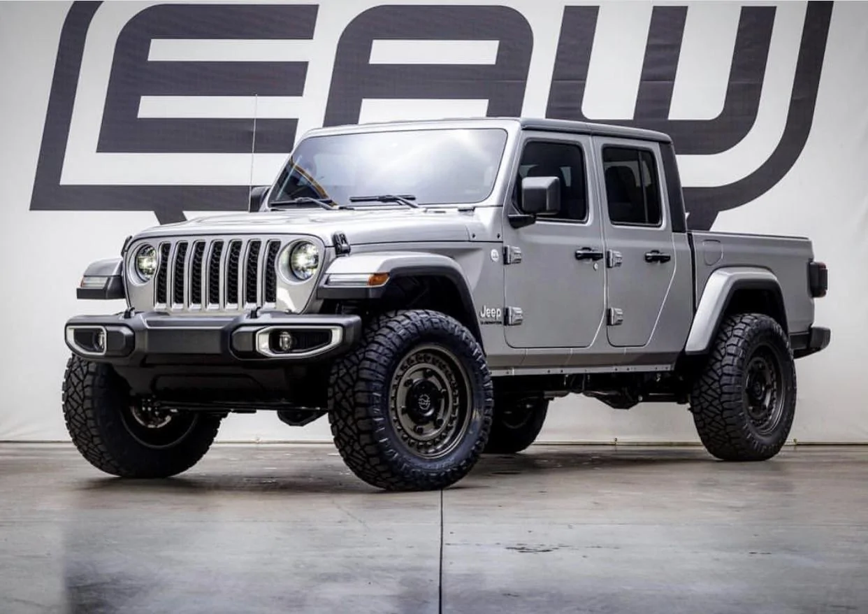 Jeep Gladiator BILLET SILVER Gladiator JT Club E5E633DA-F94B-4707-A90C-68919B4BD7DD