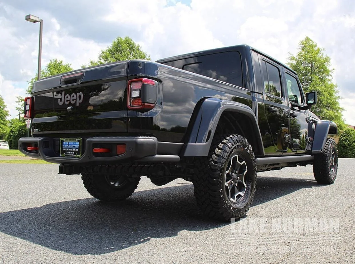 Jeep Gladiator BLACK Gladiator JT Club E5EA496F-BAB7-434A-905B-F1AB101C6916