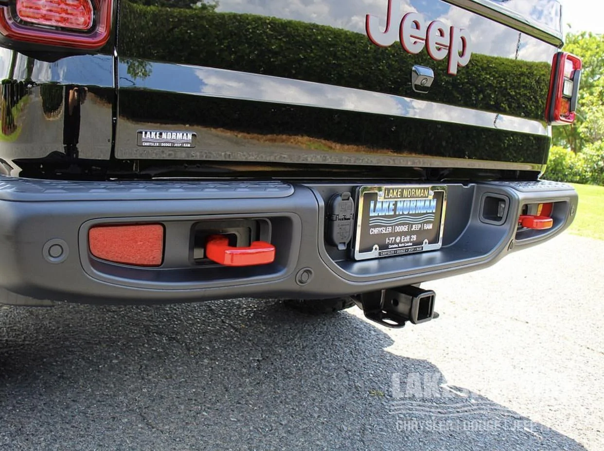 Jeep Gladiator BLACK Gladiator JT Club 5F5EDA6F-4D96-43C4-AF56-00BB3C0E116F