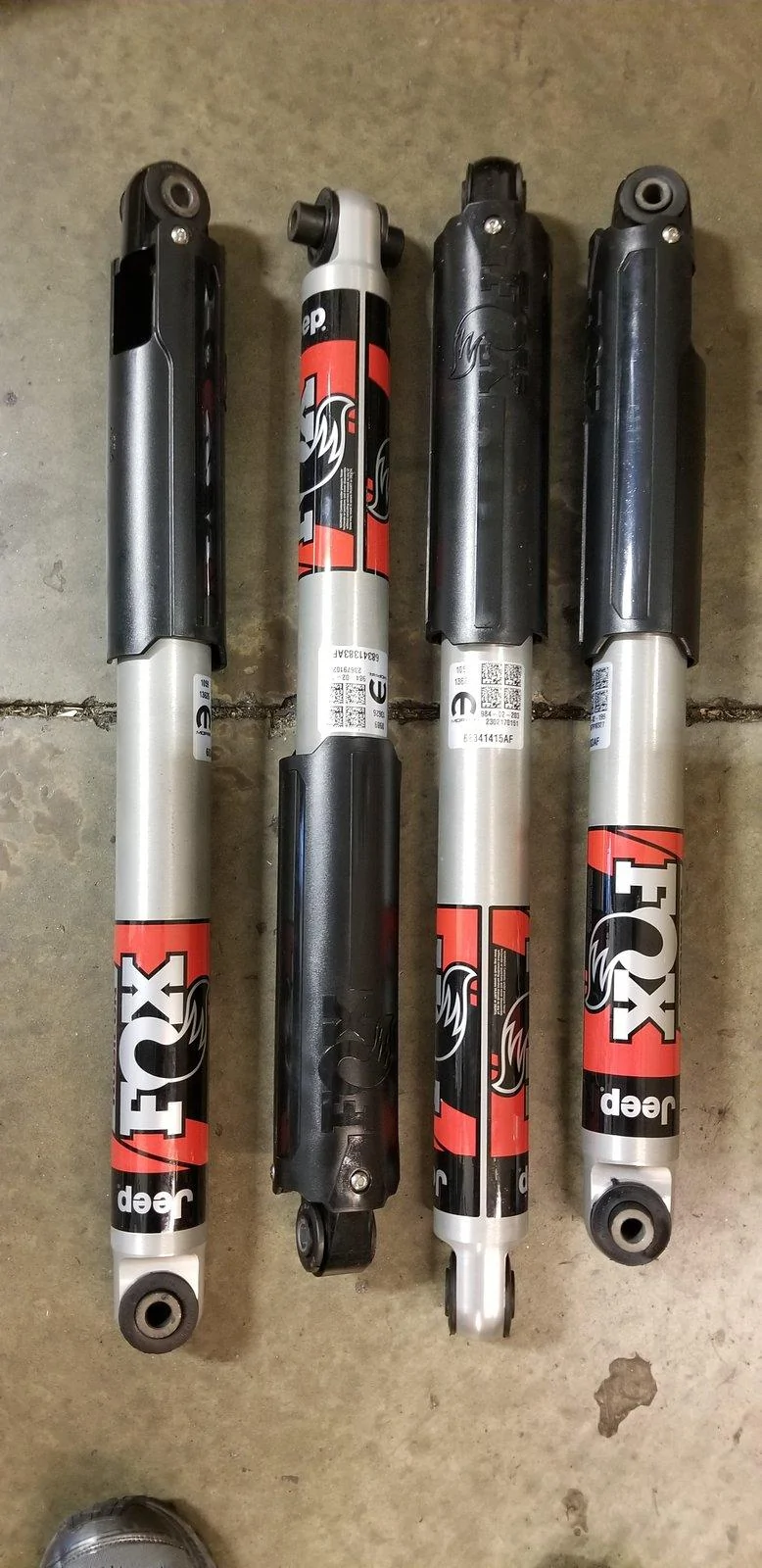 Jeep Gladiator Factory Rubicon Fox shocks for sale 20190508_083721