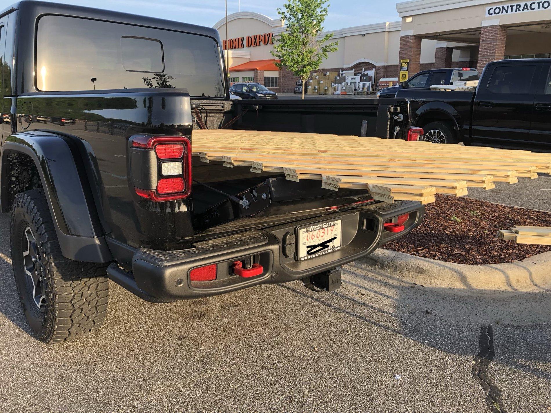 Jeep Gladiator Official "Battle of the Gladiators" Plywood photo contest! this was inevitable 895C515E-3E5B-4C22-8EB5-D0013B951AF0