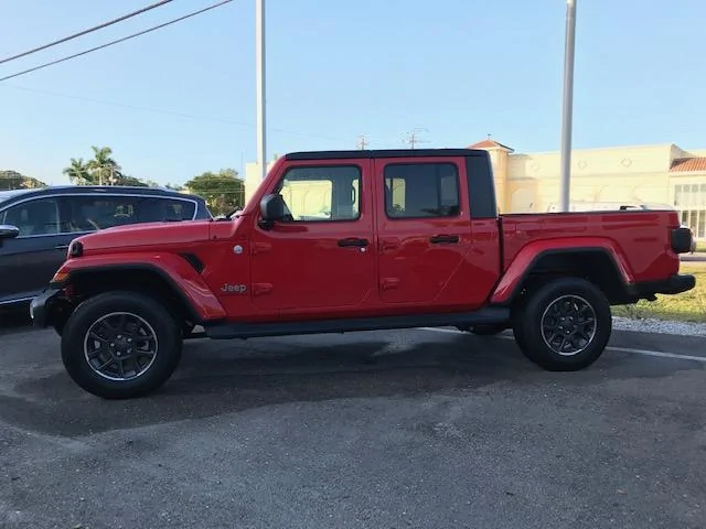 Jeep Gladiator FIRECRACKER RED Gladiator JT Club IMG_2324