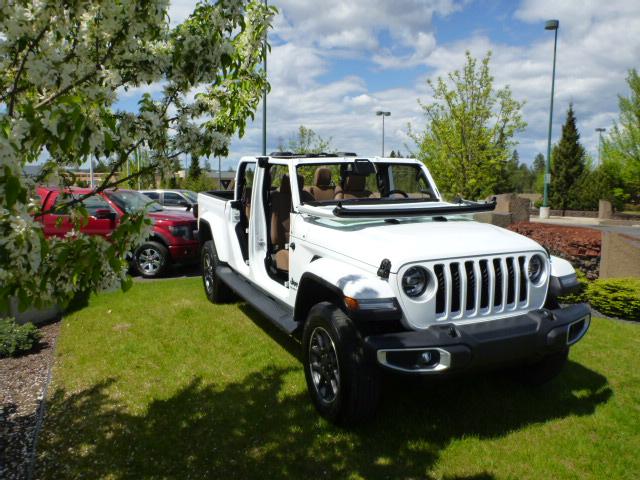 Jeep Gladiator Sitting On Lot Waiting For New Owner P1000487.JPG
