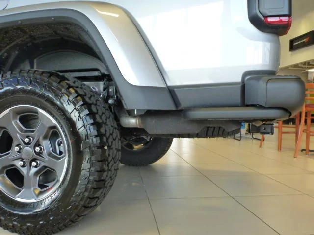 Jeep Gladiator Sitting On Lot Waiting For New Owner P1000494