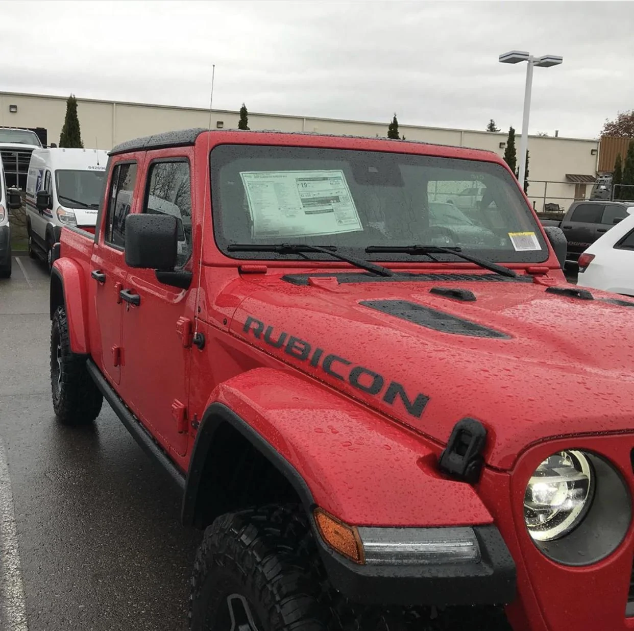 Jeep Gladiator FIRECRACKER RED Gladiator JT Club EBD04F66-4785-4E14-AB4A-EED0EA467D46