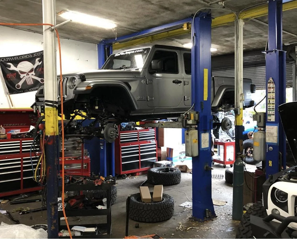 Jeep Gladiator BILLET SILVER Gladiator JT Club 7F675F36-2E0F-49F3-8448-13F1998D0C68