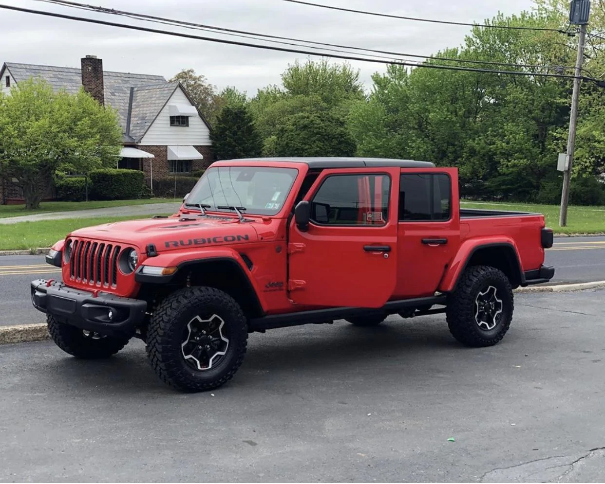 Jeep Gladiator FIRECRACKER RED Gladiator JT Club 8A910F33-36A5-463F-B067-D8E0887467AC