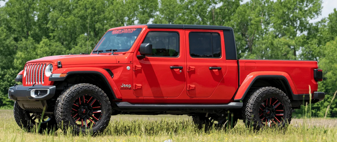 Jeep Gladiator Rough Country Gladiator 2.5in Front lift kit jt After