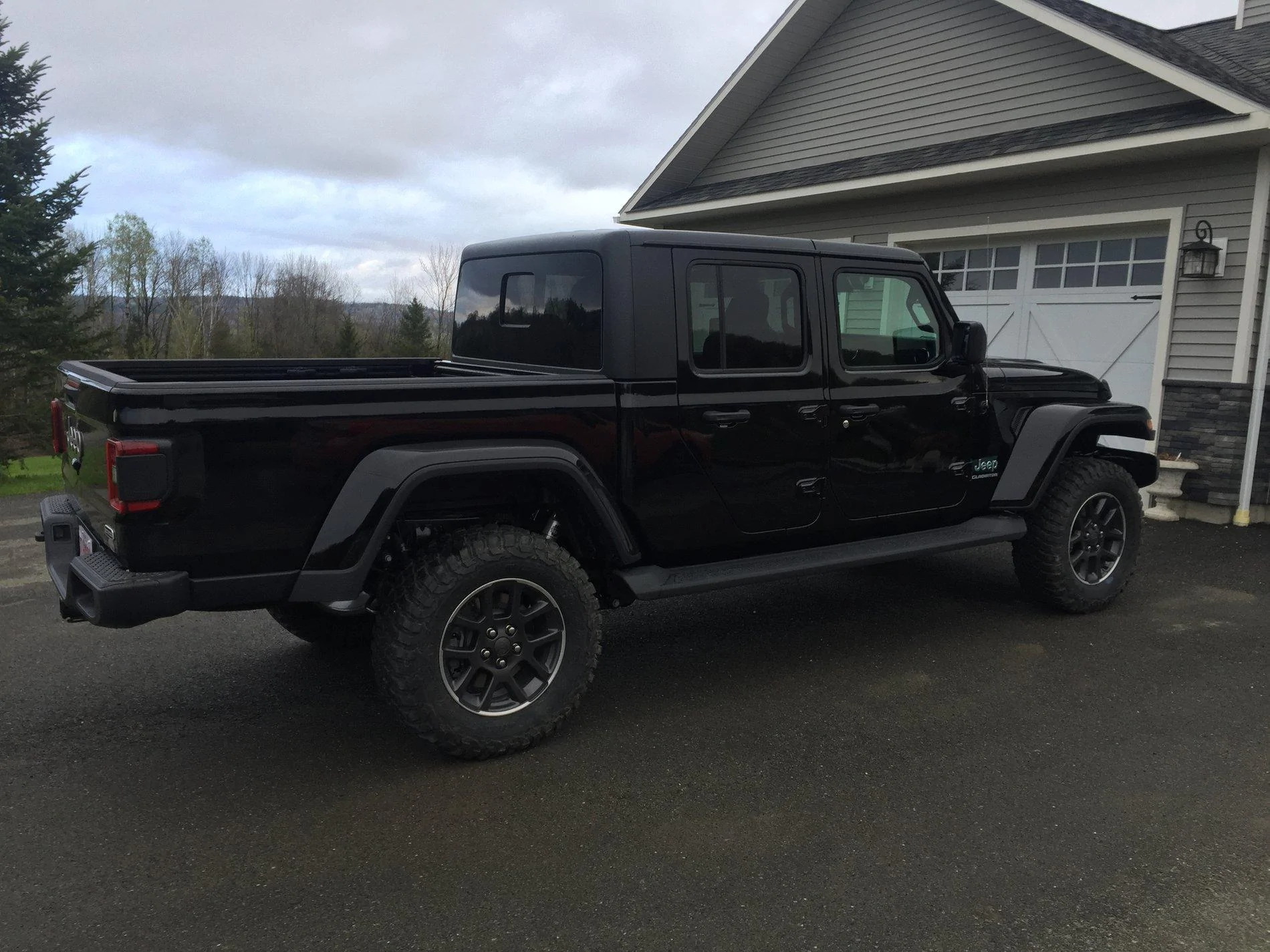 Jeep Gladiator Took Delivery of Your JT? Sign in Here! 532FC3F7-B9F7-4B1D-B62D-B0938294E681