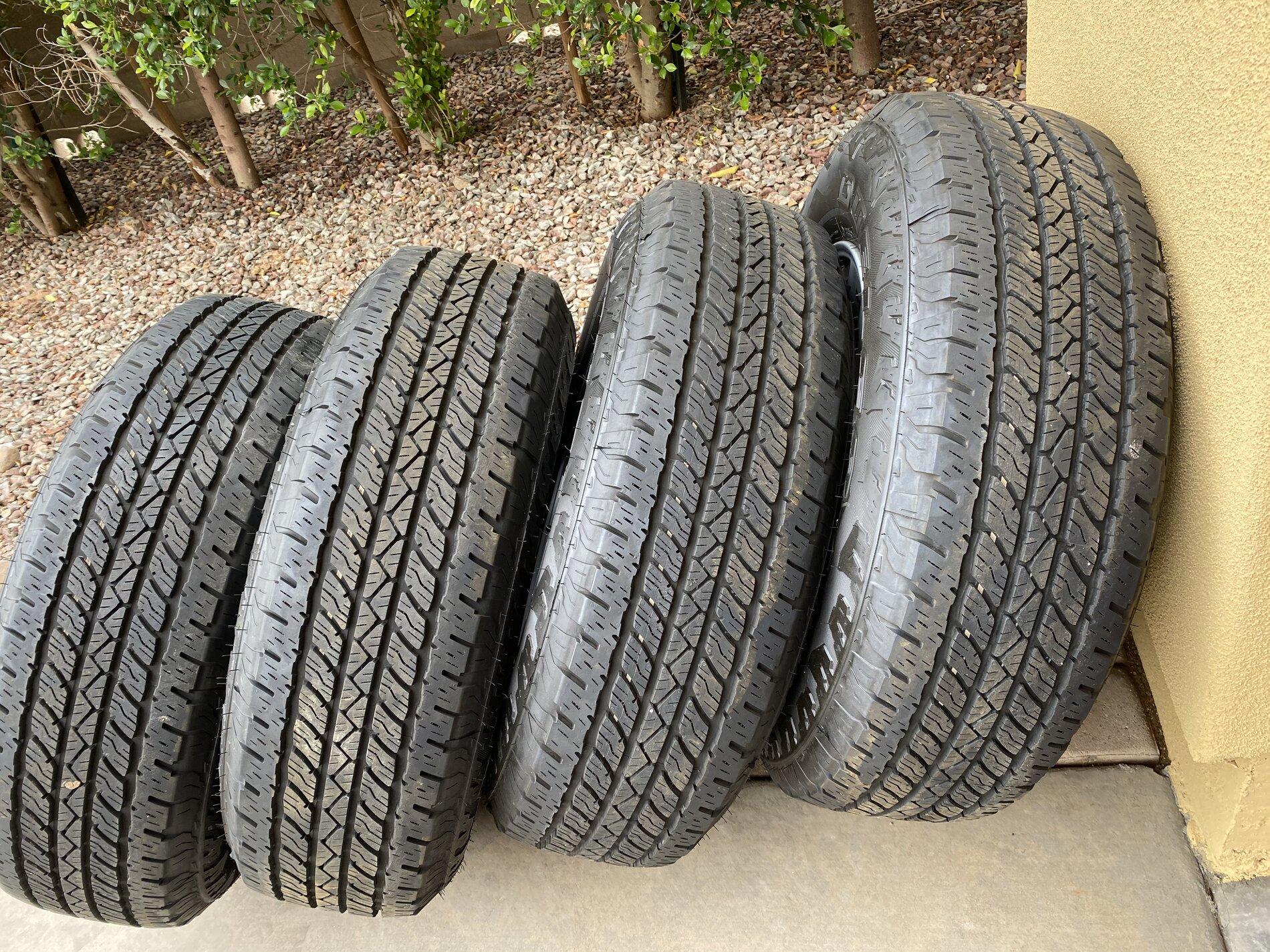 Jeep Gladiator Sport wheels and tires $200 IMG_4687
