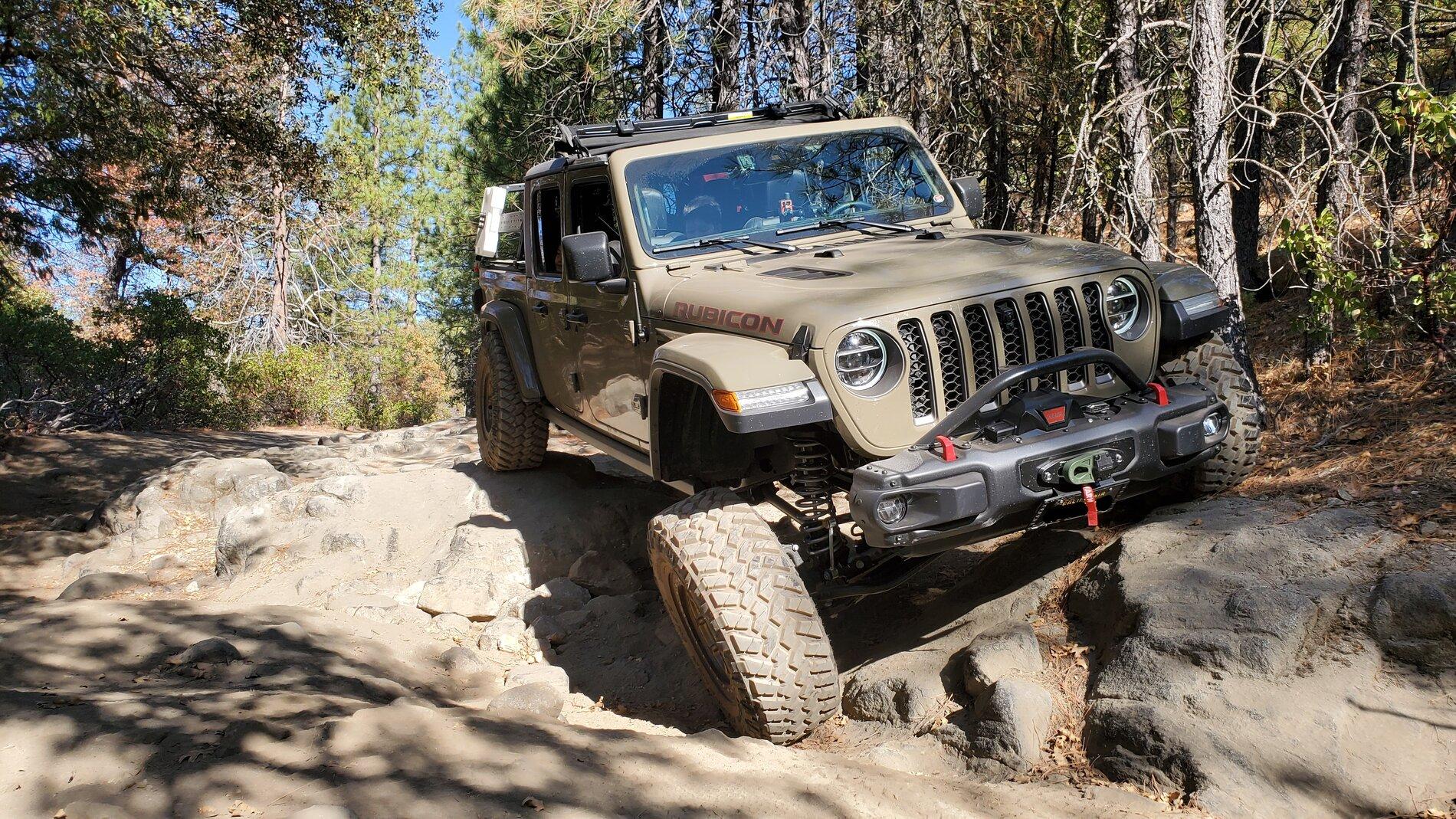 Jeep Gladiator Eco diesel or max tow 20210127_102102
