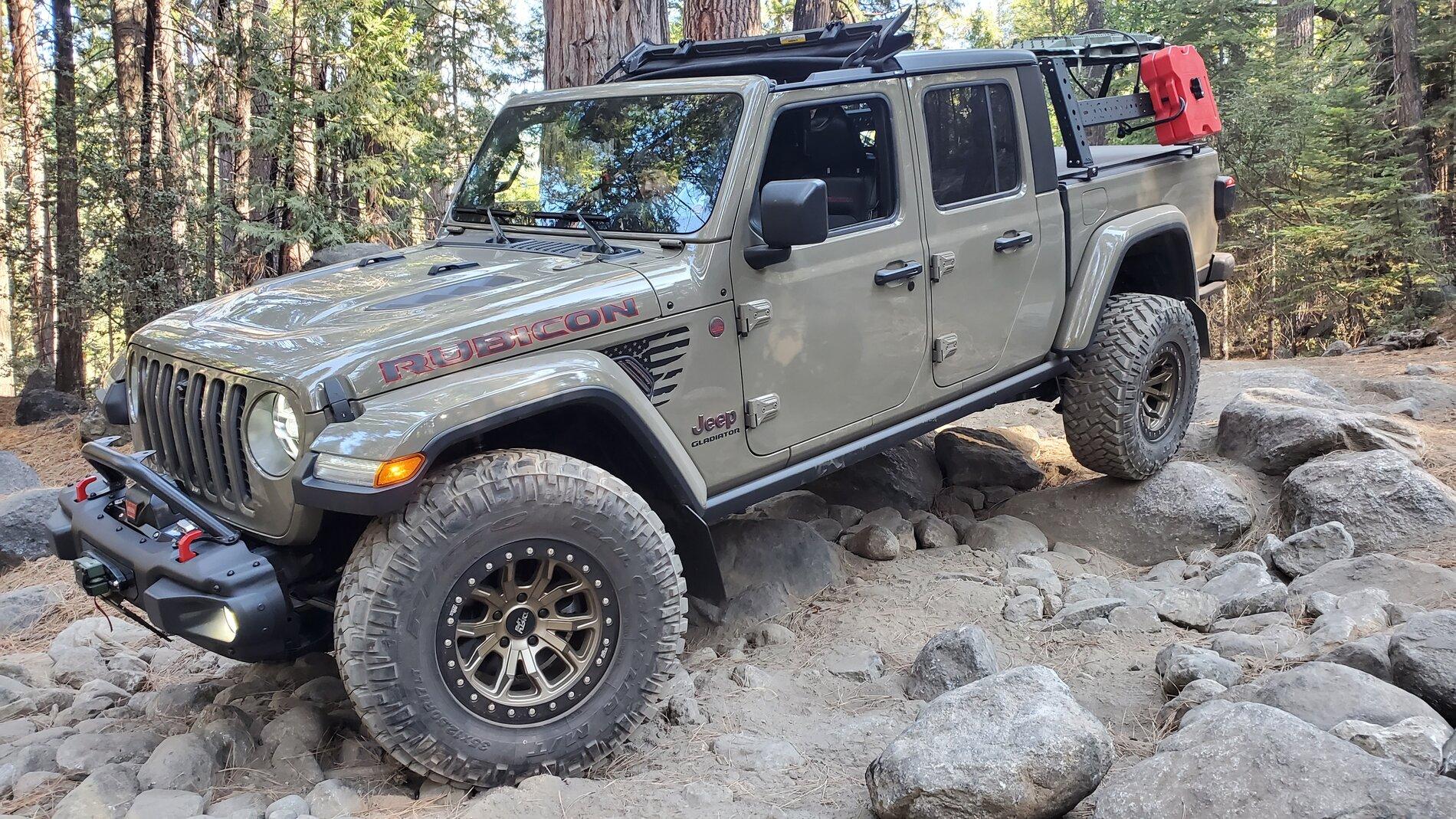 Jeep Gladiator Eco diesel or max tow 20201017_095805