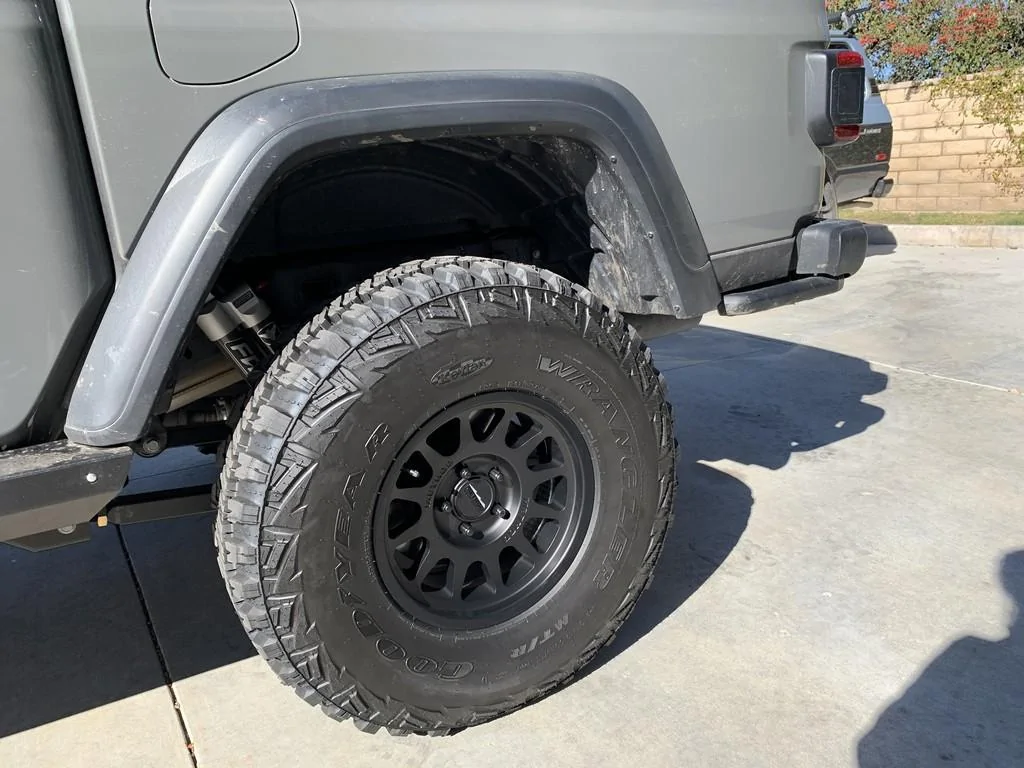 Jeep Gladiator Wheels?! Wheels?! Wheels?! 0cPm2t
