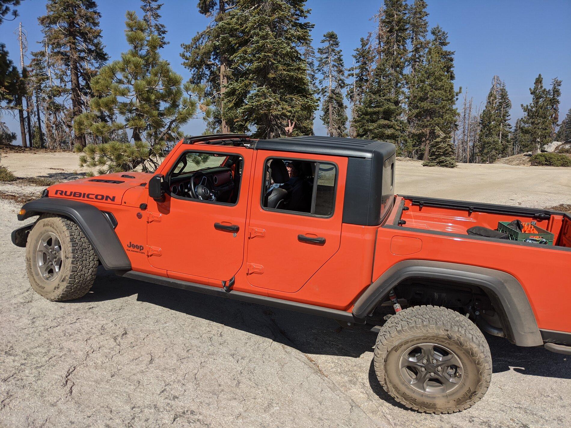 Jeep Gladiator 2.5” Lift With 35’s on Gladiator Rubicon? PXL_20201011_210729597