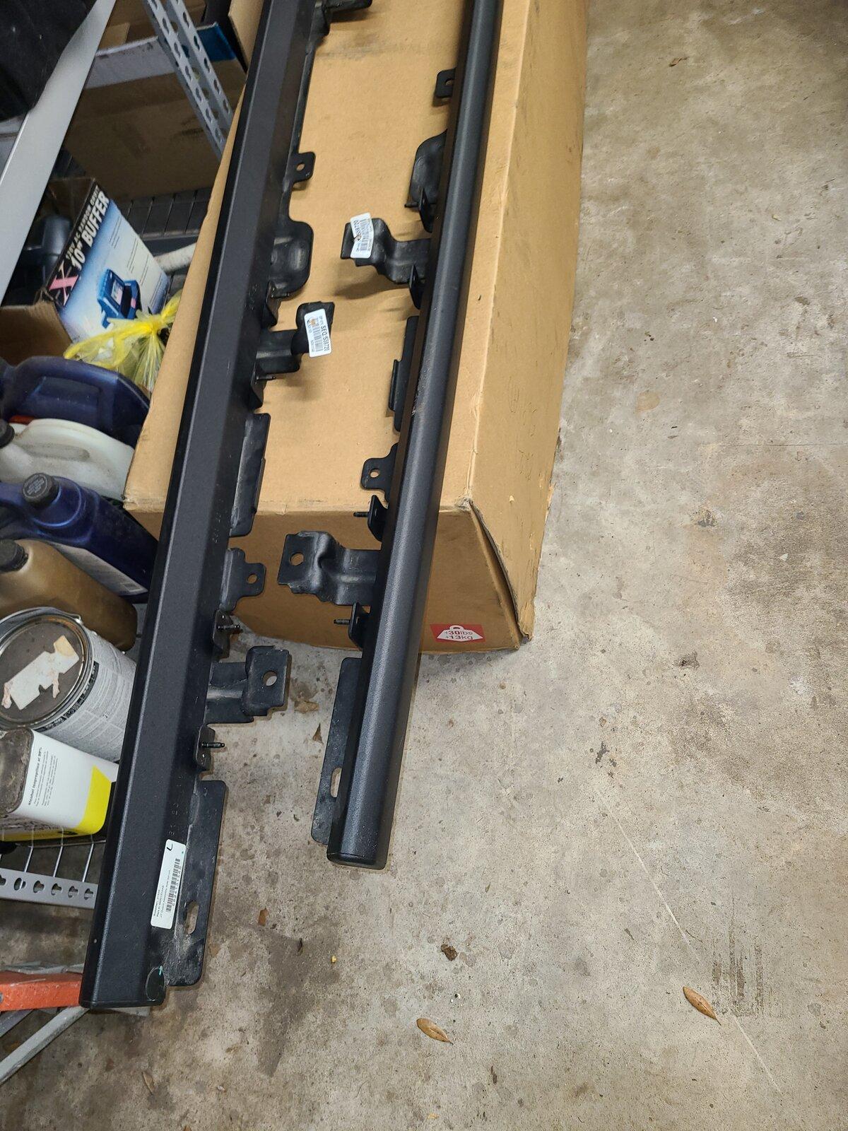 Jeep Gladiator Mopar Rubicon Rock Rails 20210129_091331