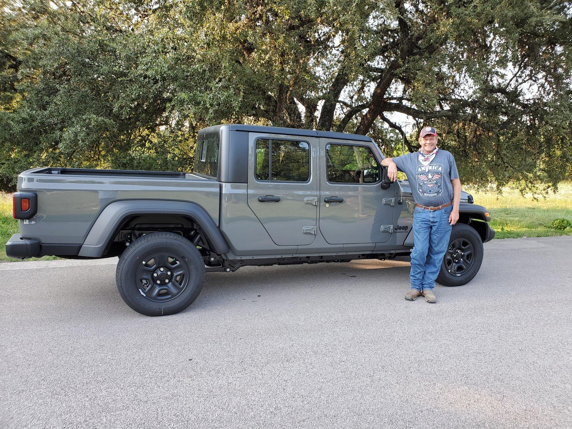 Jeep Gladiator STING GRAY Gladiator JT Club 20201001_173653