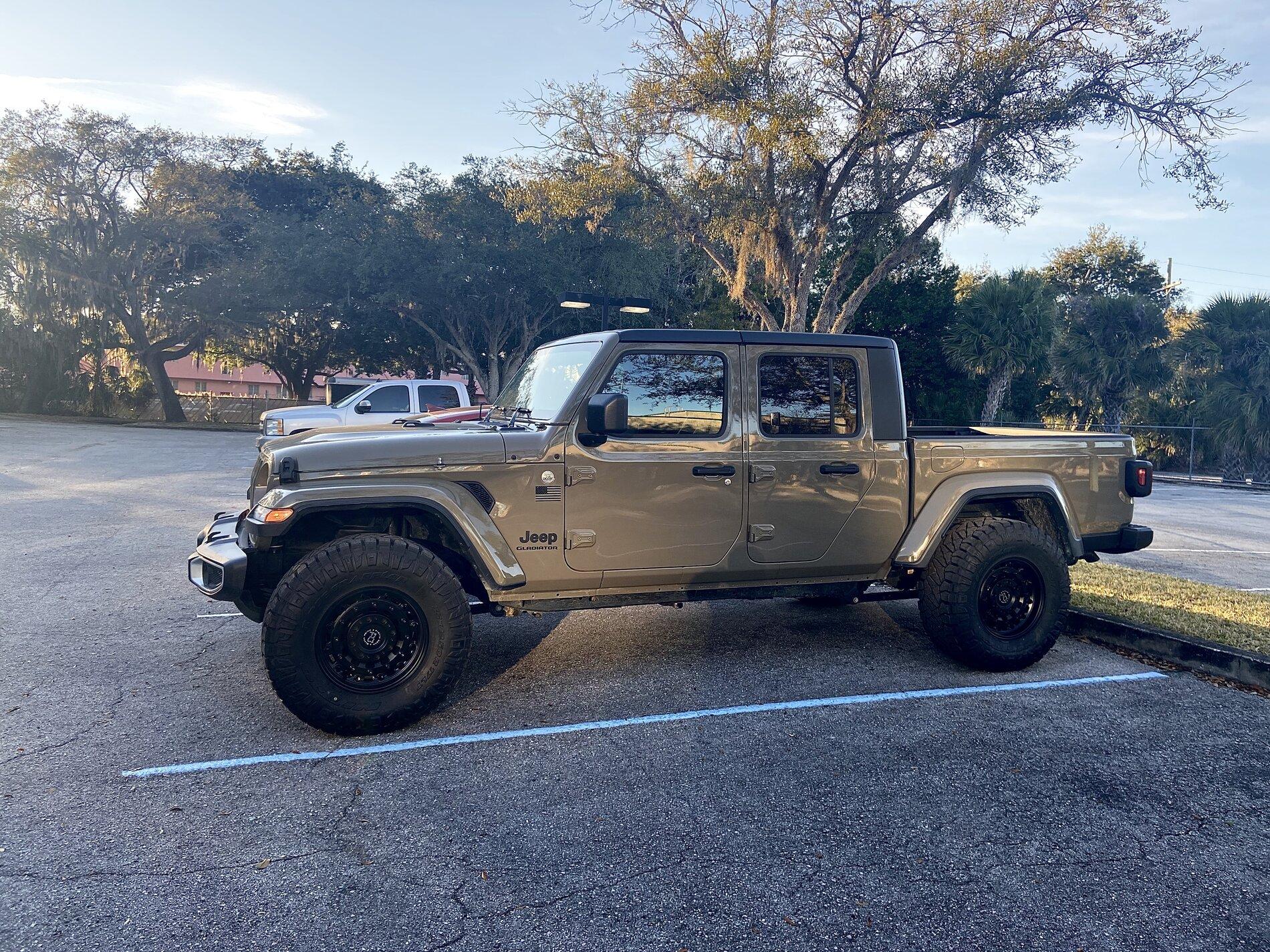 Jeep Gladiator GATOR Gladiator JT Club JeepNewWheels