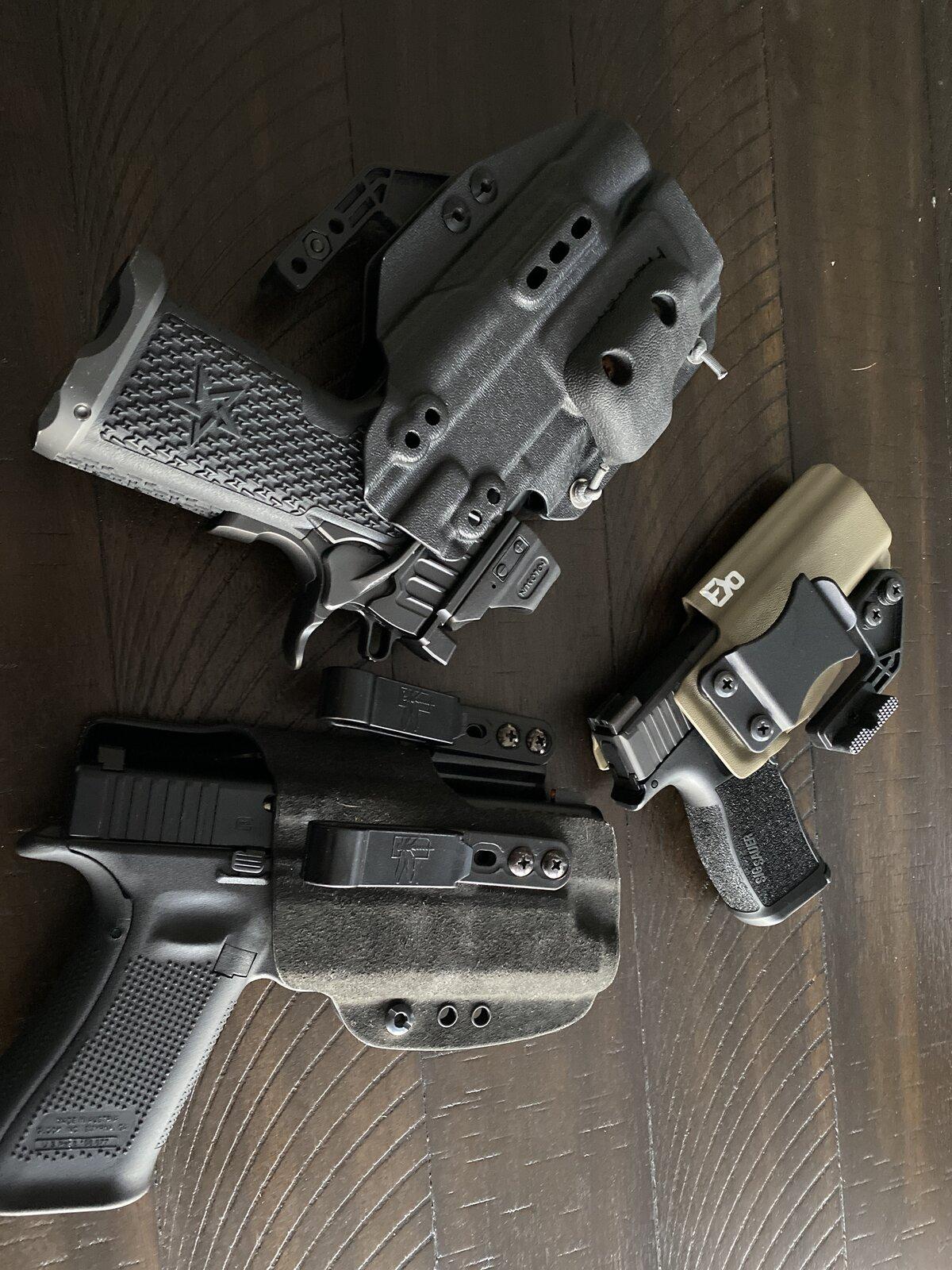 Jeep Gladiator EDC Storage image