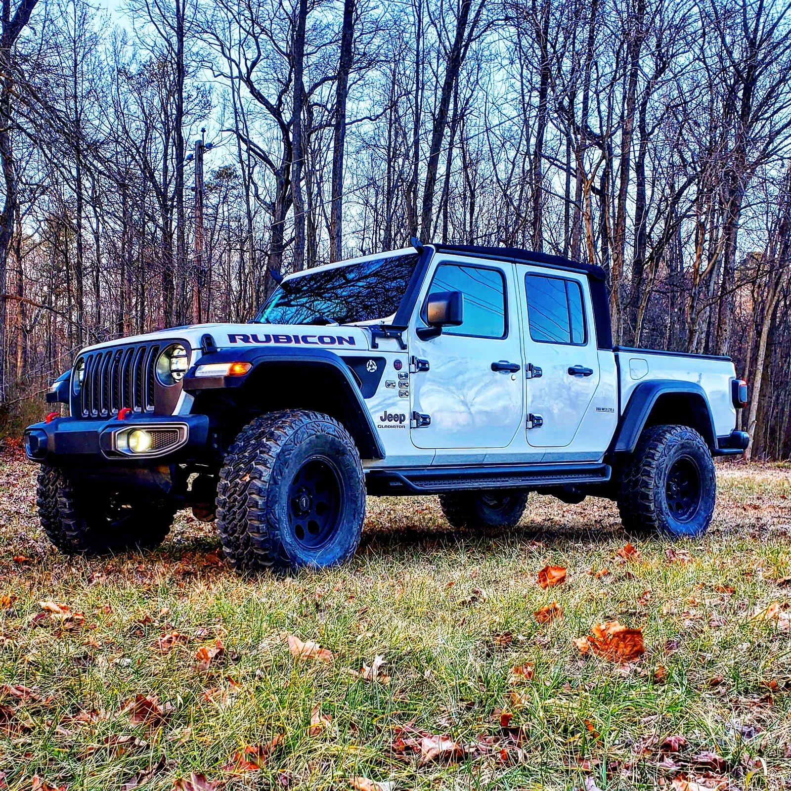 Jeep Gladiator Lets see all those Gladiators with lifts and bigger tires! IMG_20210123_120401_062