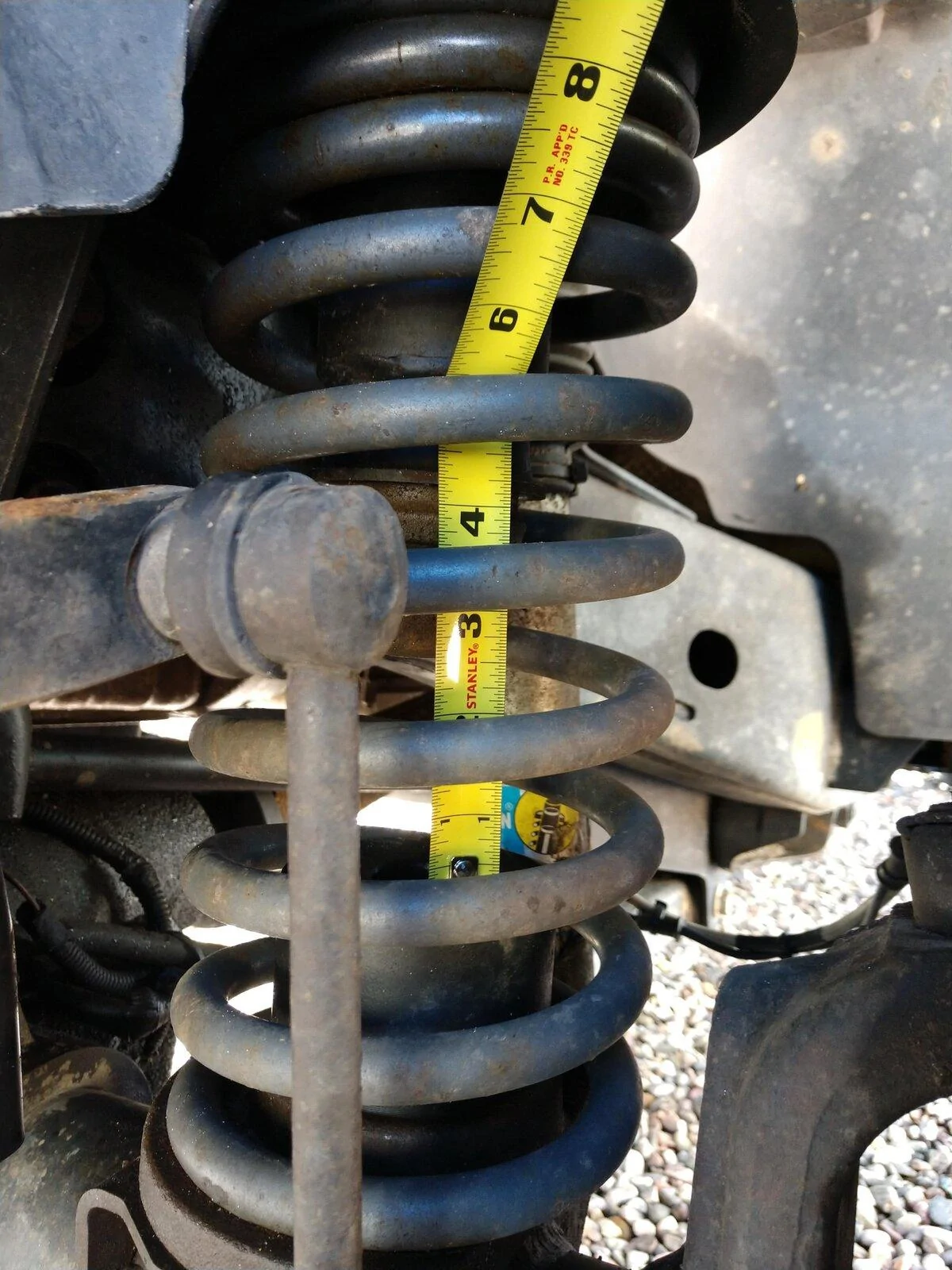 Jeep Gladiator Eco diesel Suspension bottoming out on normal roads JK