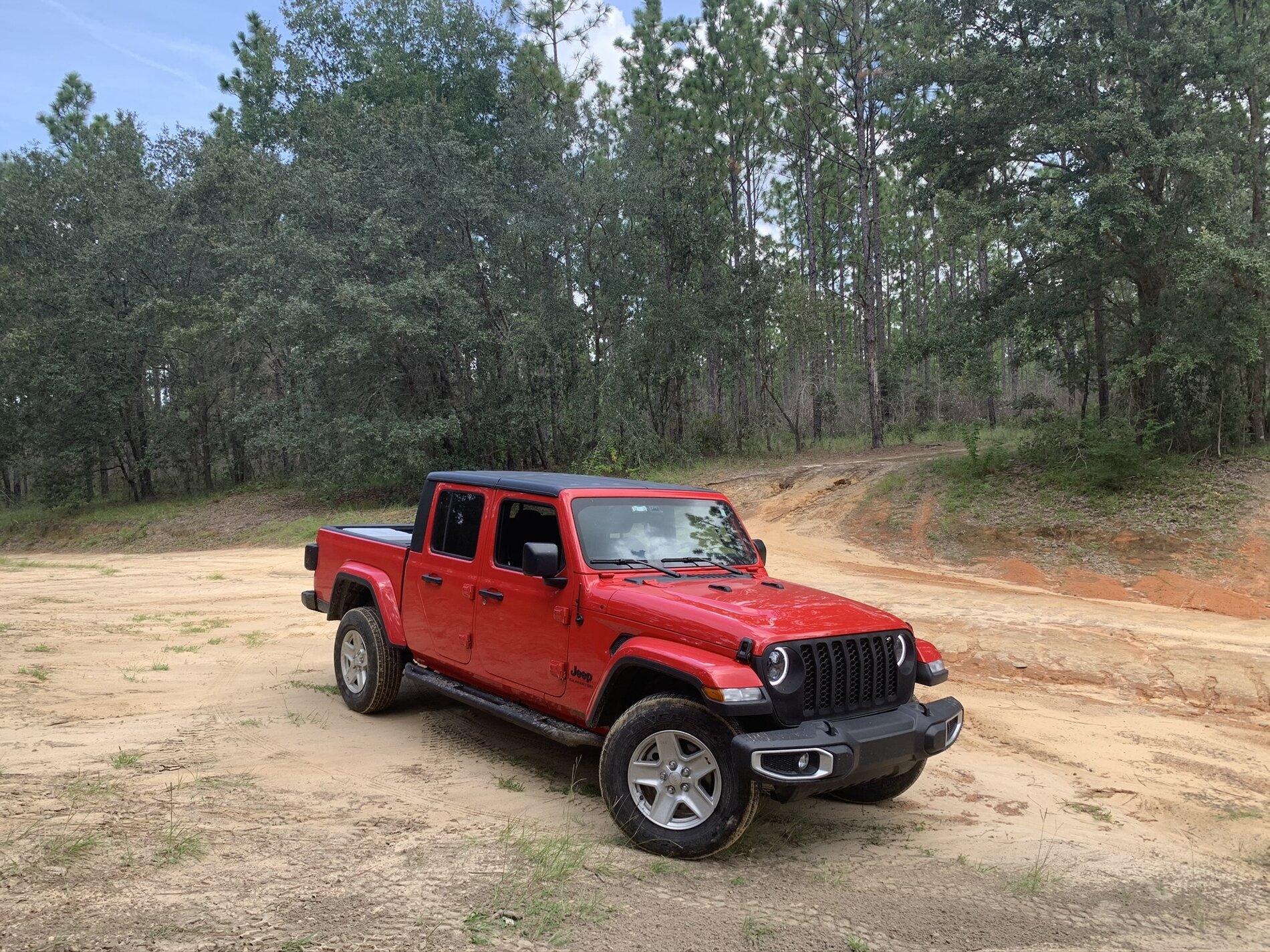 Jeep Gladiator OEM or Aftermarket Headlights?! FB5F32A2-5A15-481B-AFB2-01443CF1B63F