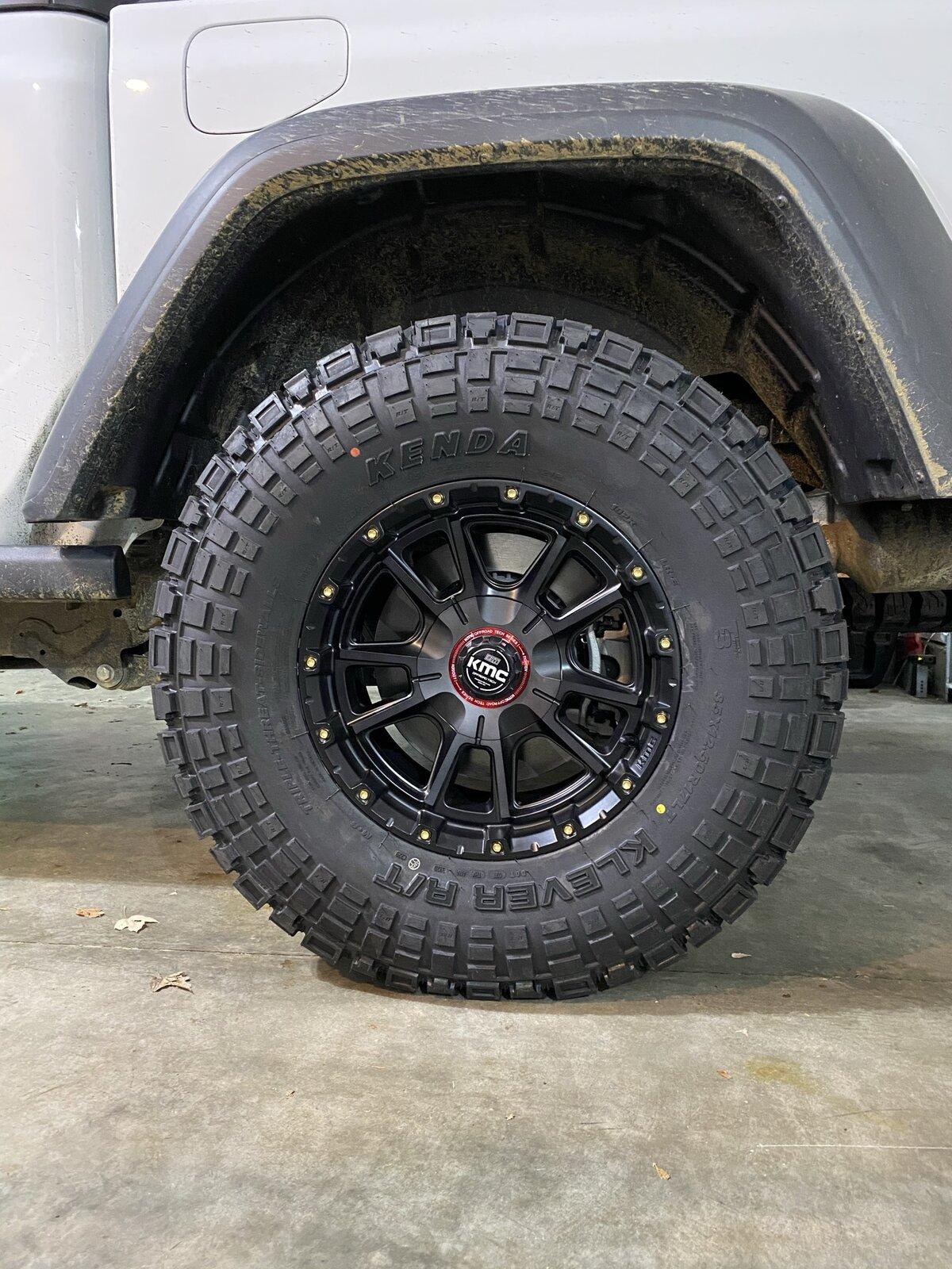Jeep Gladiator Wheels?! Wheels?! Wheels?! 5D258500-803C-4DC7-9D44-137B08DB783B