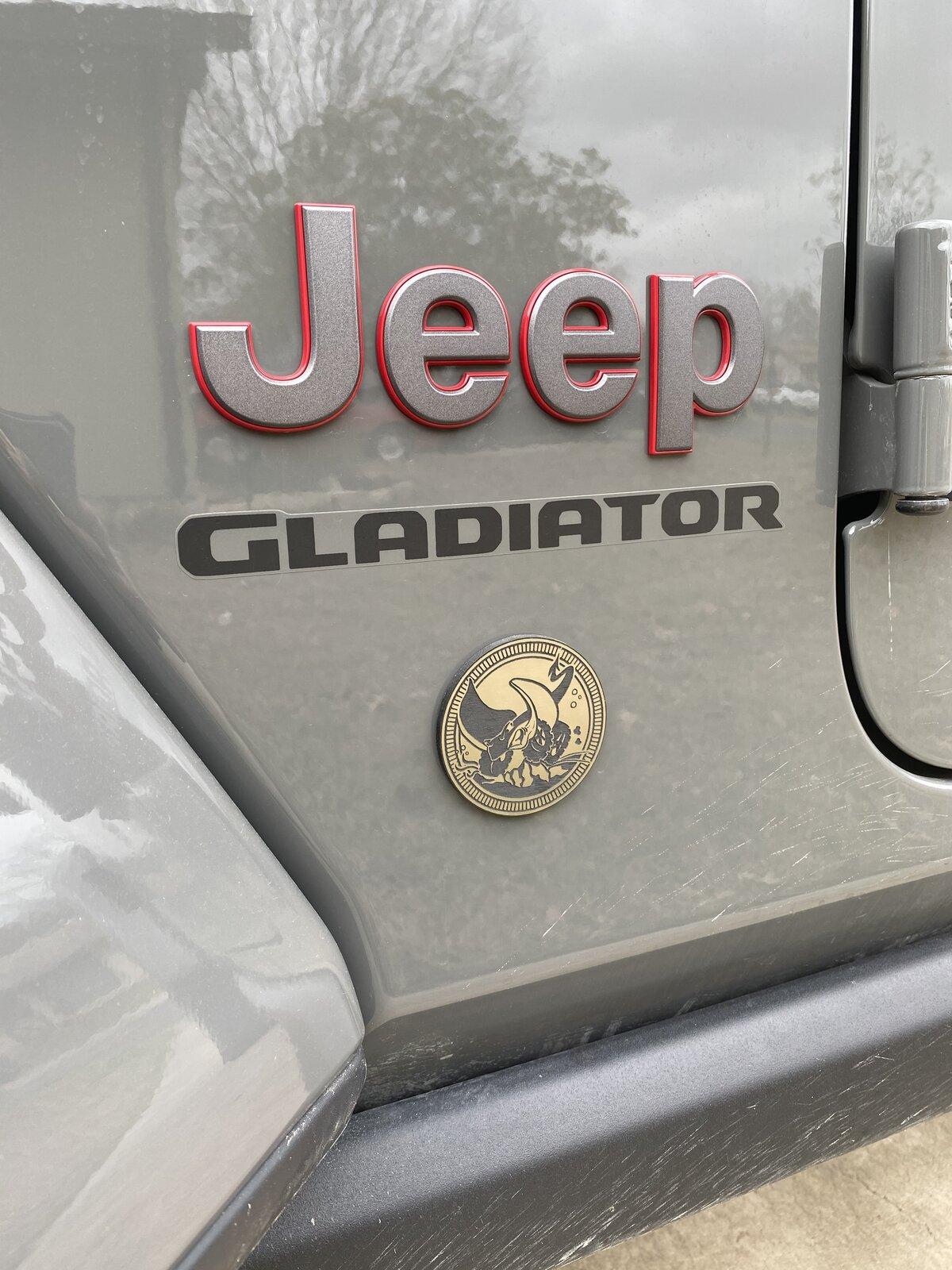 Jeep Gladiator STING GRAY Gladiator JT Club C669B0F0-4ADA-4711-A550-38B307CBFBAE
